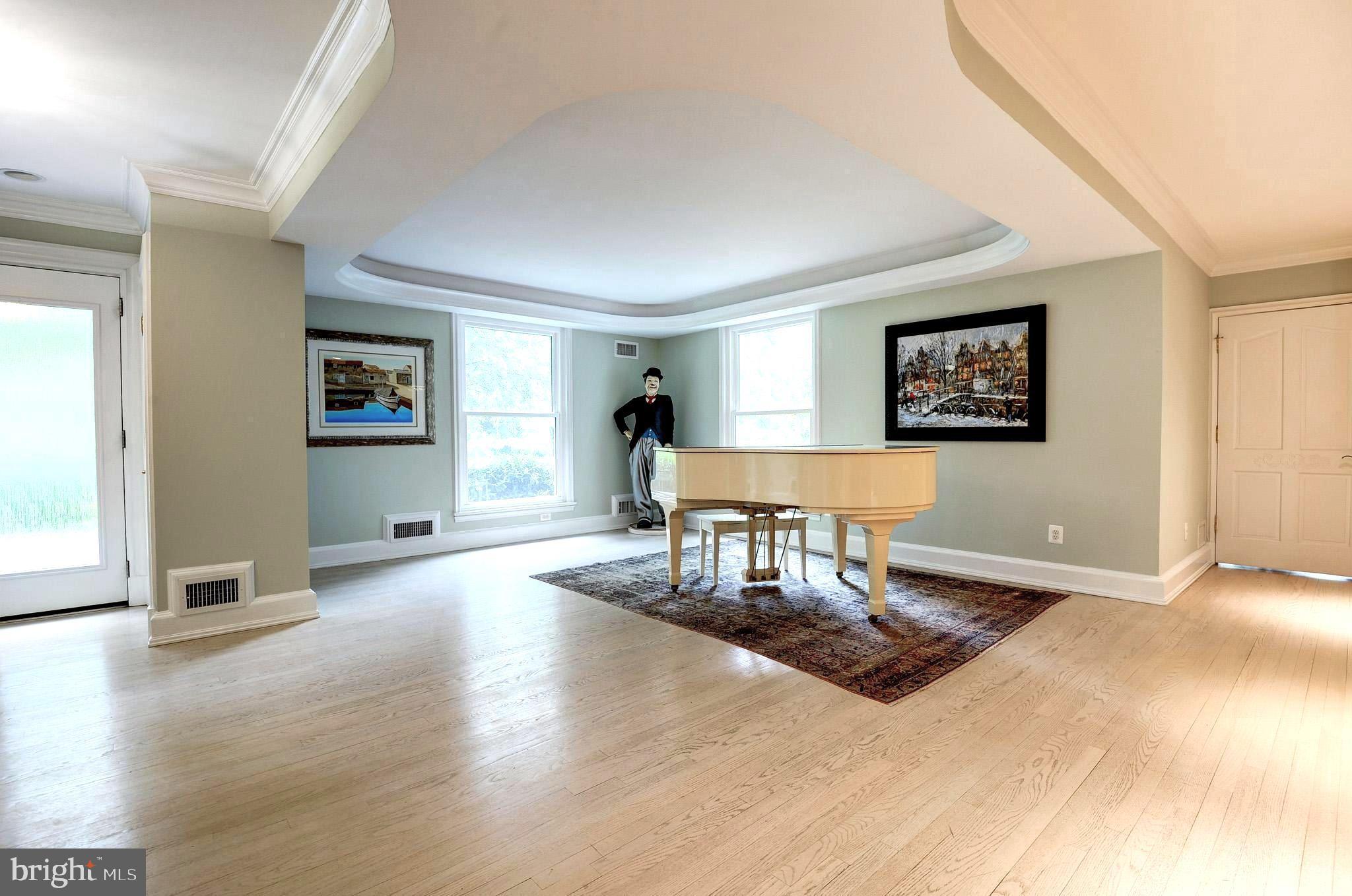 POTOMAC FALLS - Residential