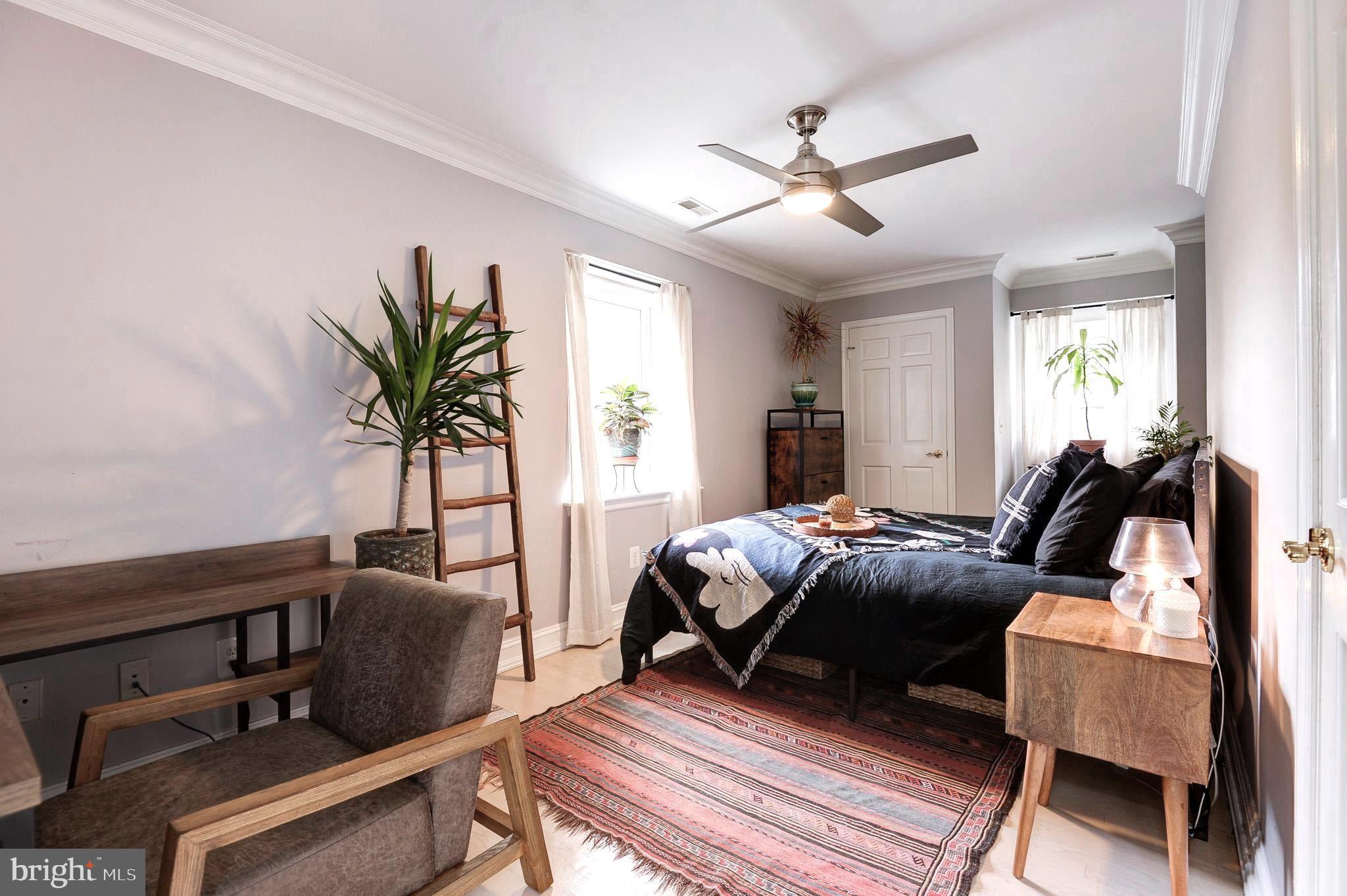 POTOMAC FALLS - Residential