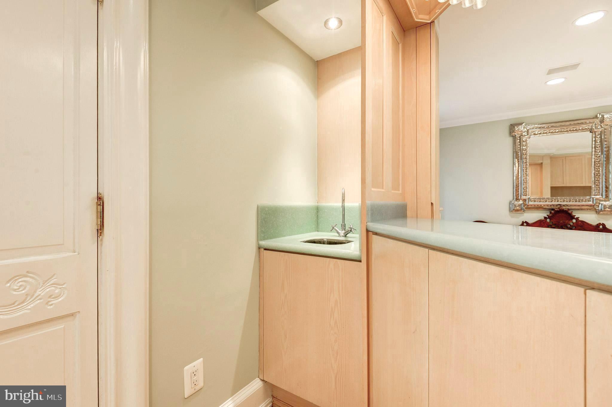 POTOMAC FALLS - Residential