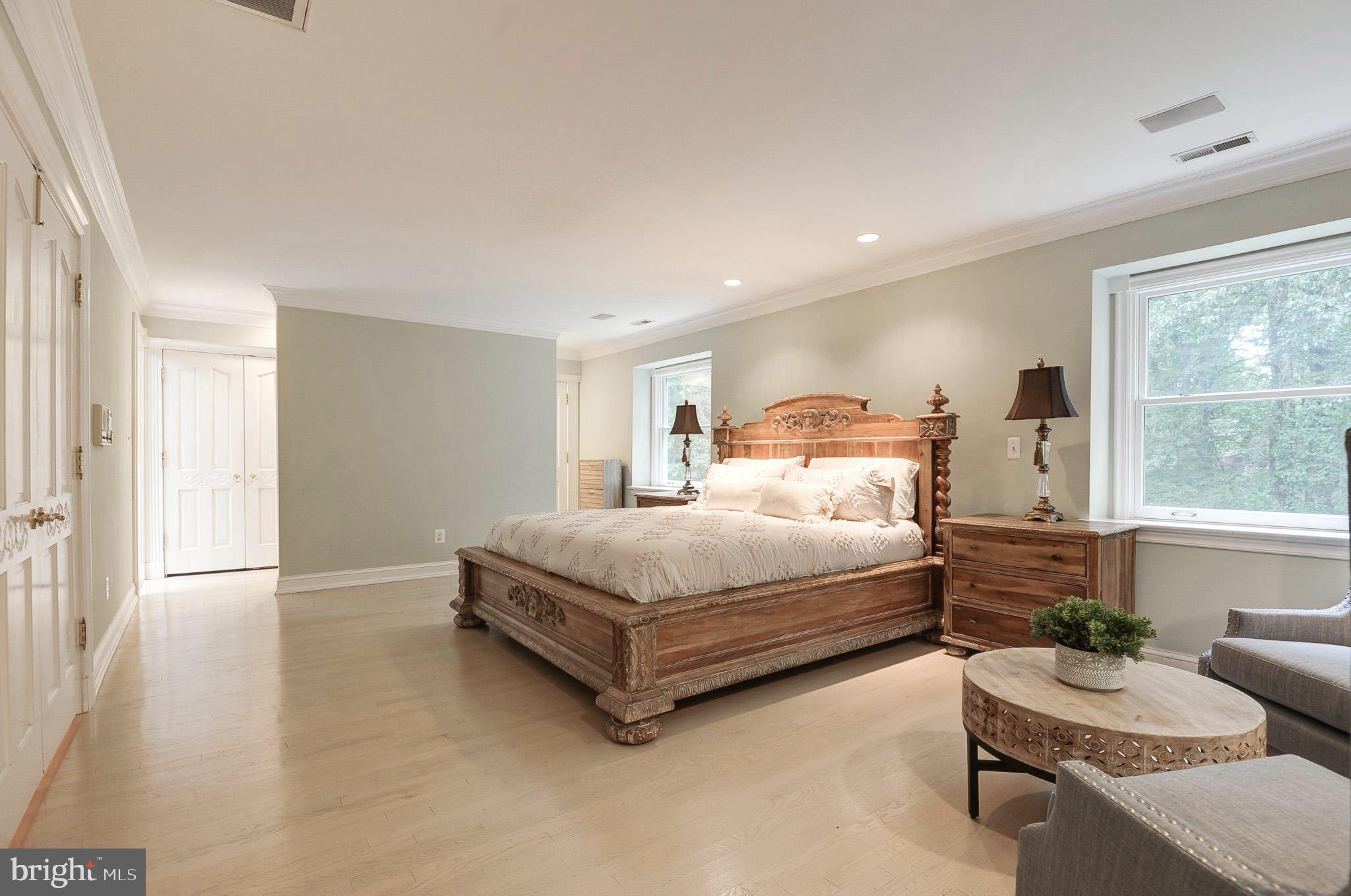 POTOMAC FALLS - Residential