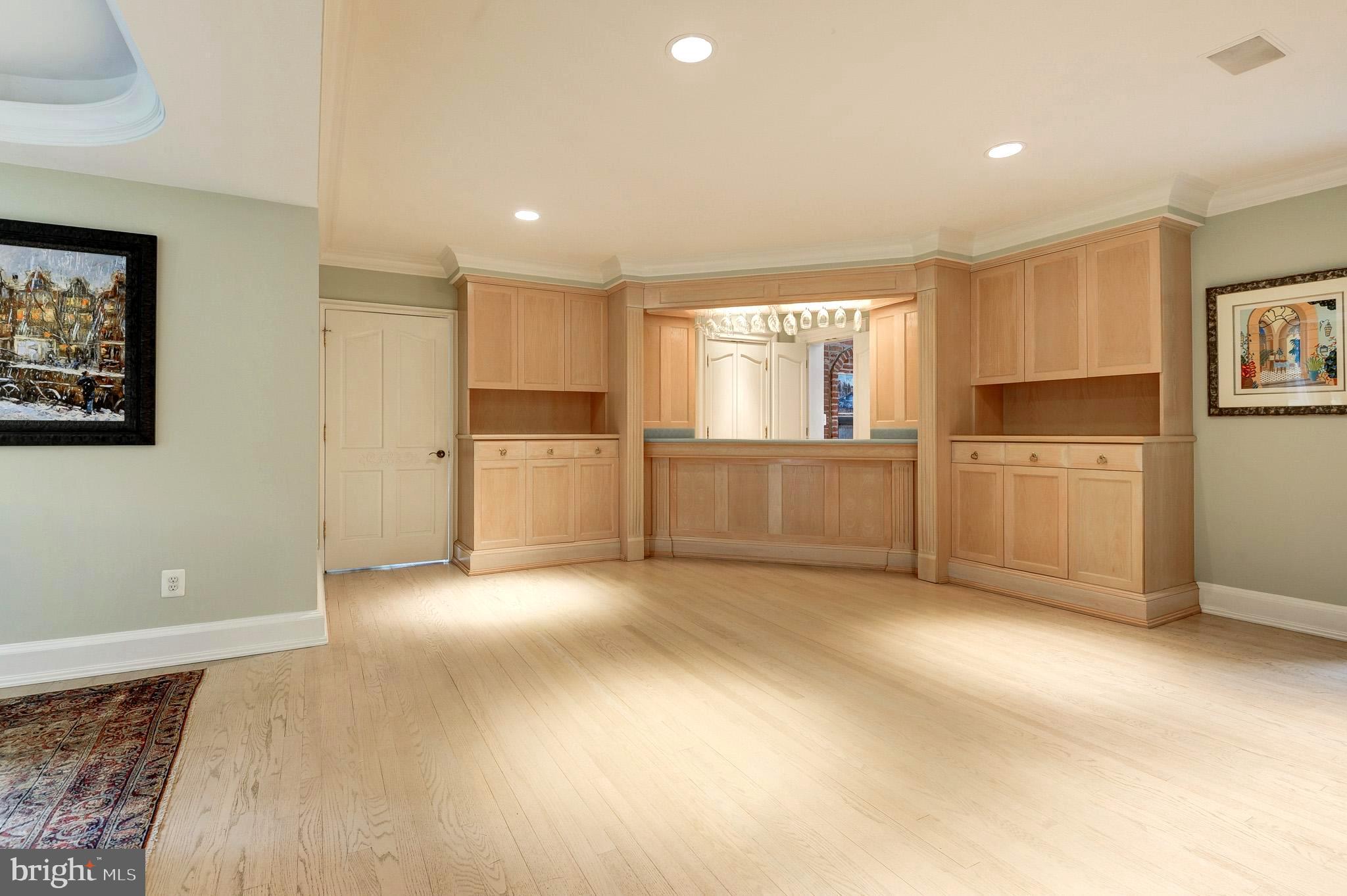 POTOMAC FALLS - Residential