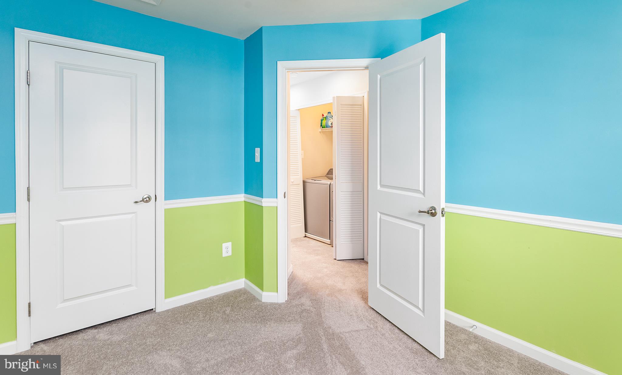 BROOKFIELD - Residential