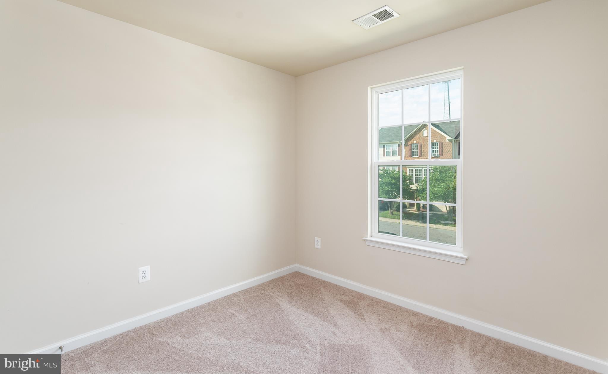 BROOKFIELD - Residential