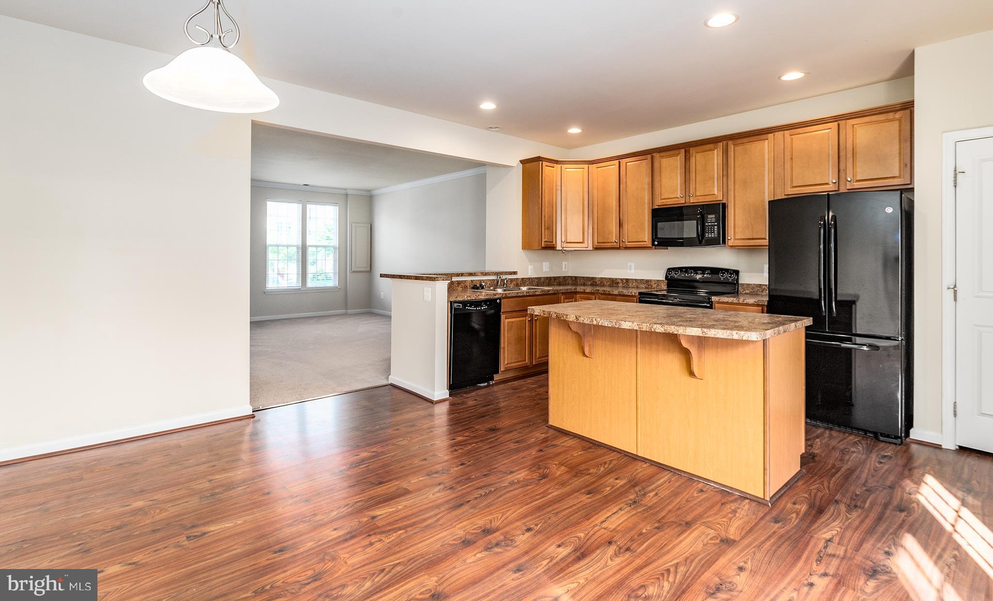 BROOKFIELD - Residential