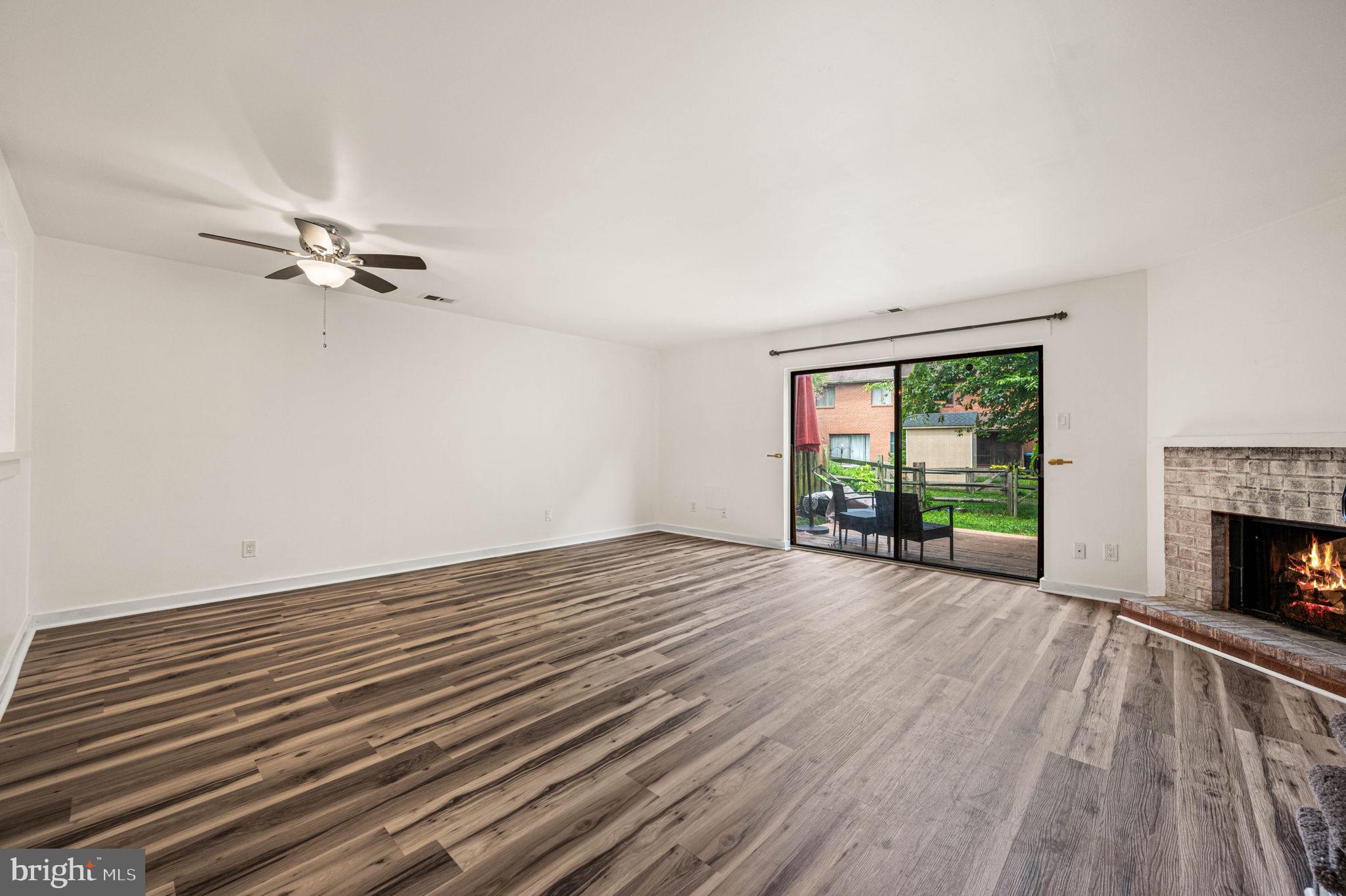 135 CAERNARVON COURT