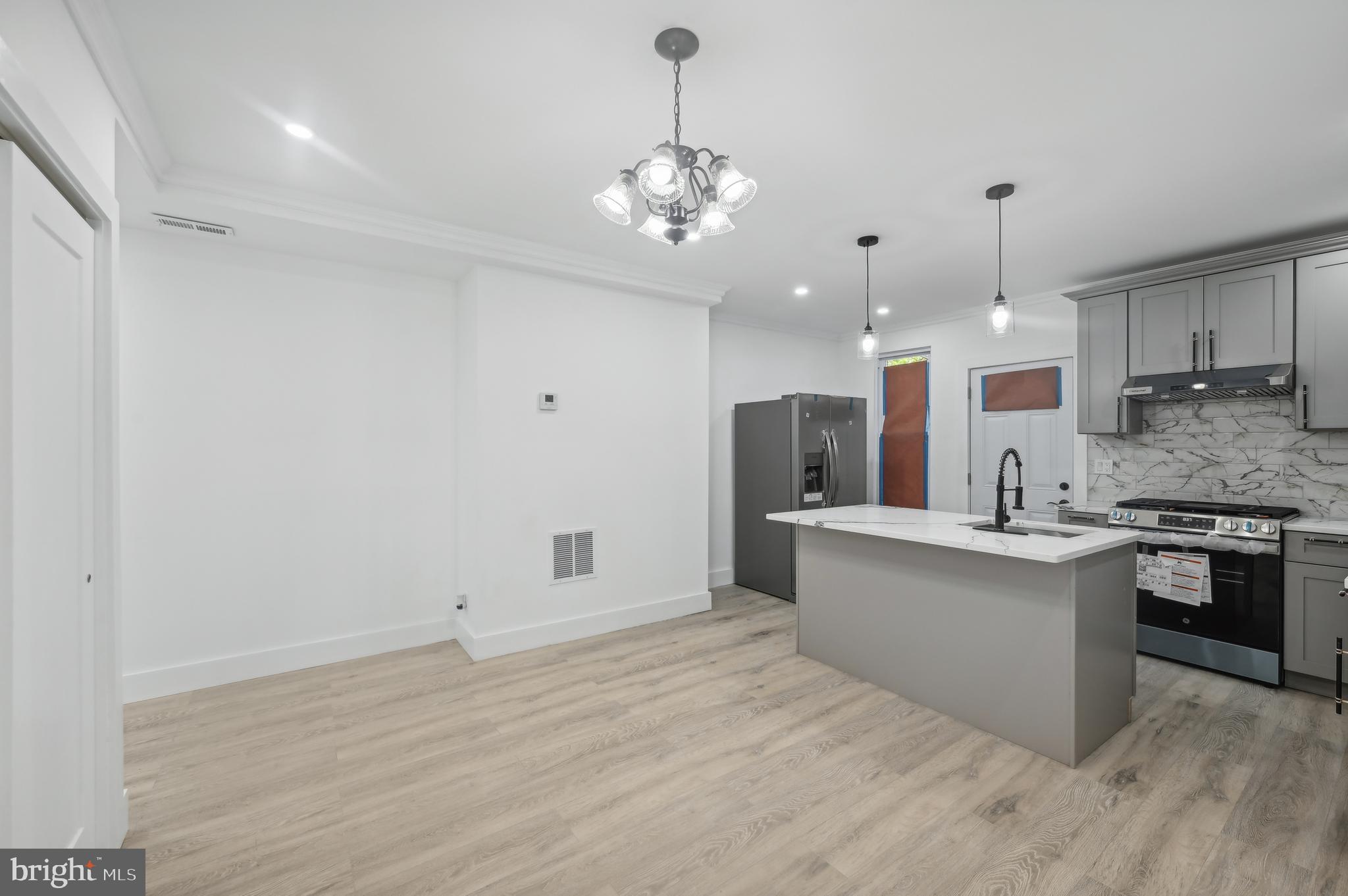 RICHNOR SPRINGS - Residential