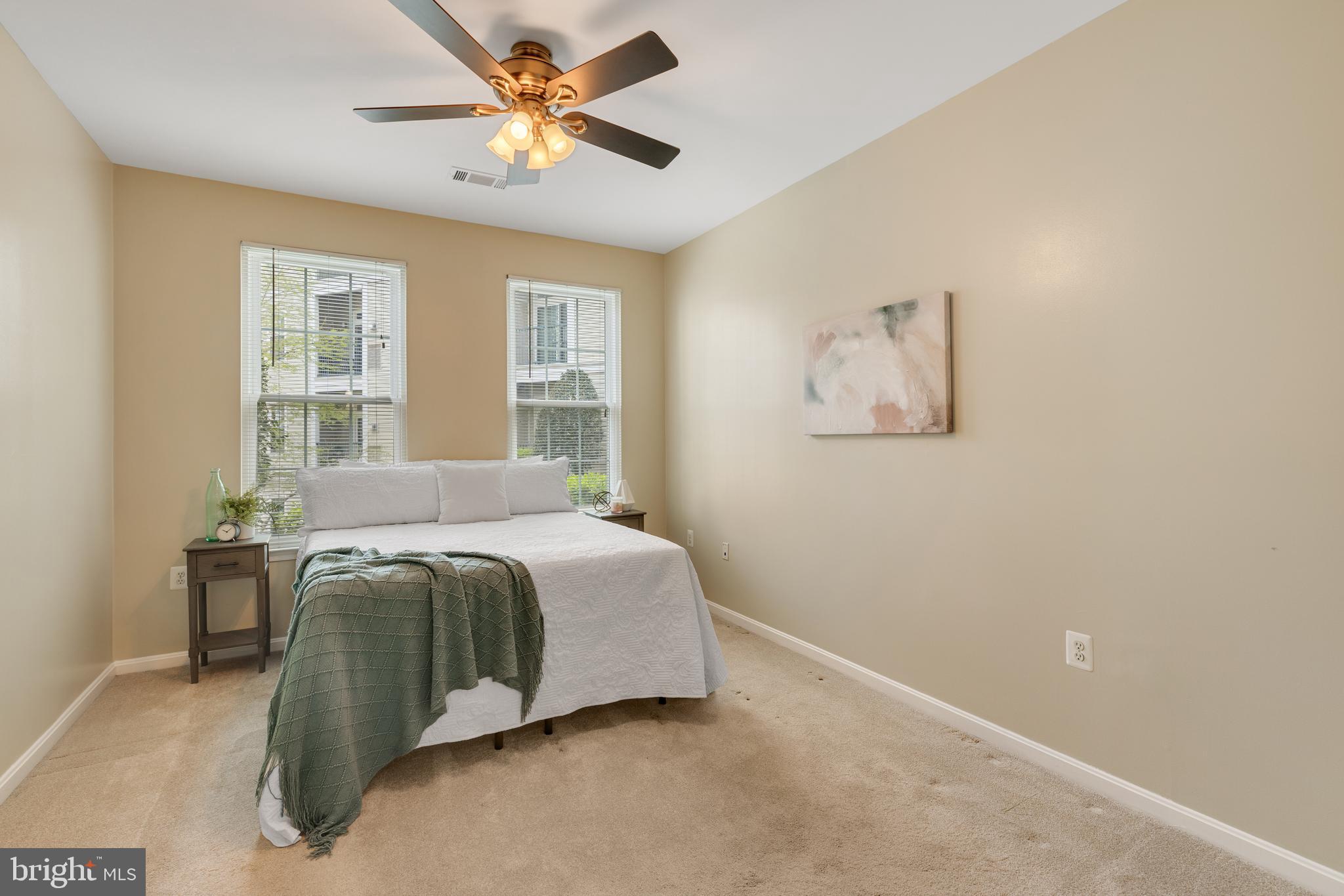 THE GROVE AT ARLINGTON - Residential