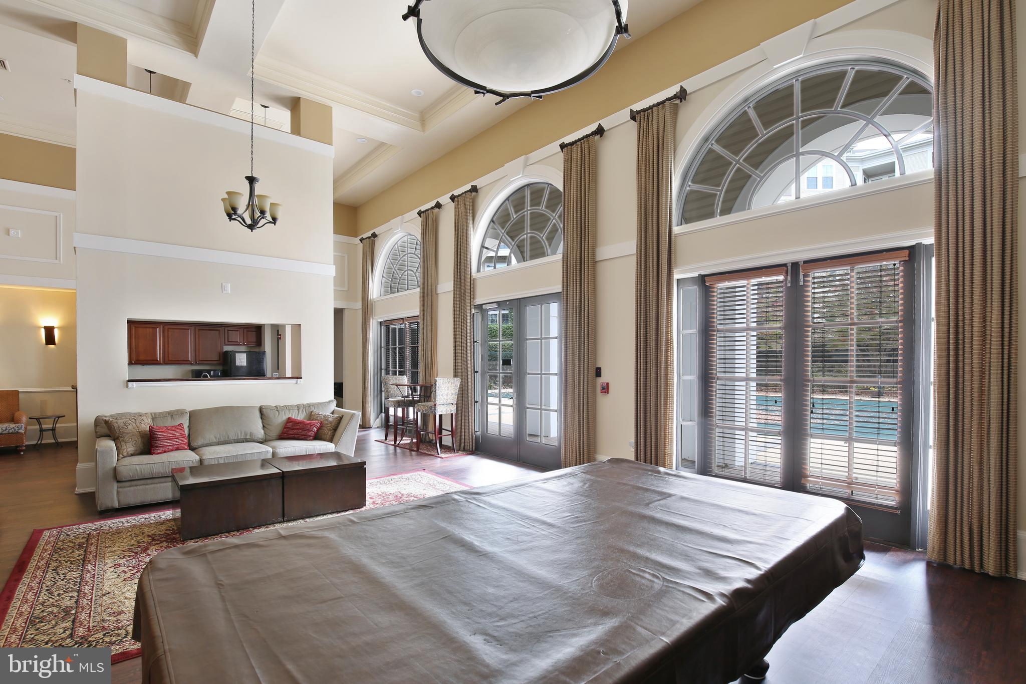 THE GROVE AT ARLINGTON - Residential