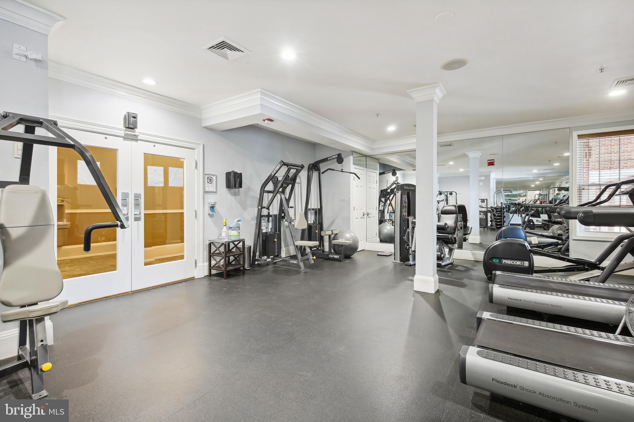 THE GROVE AT ARLINGTON - Residential