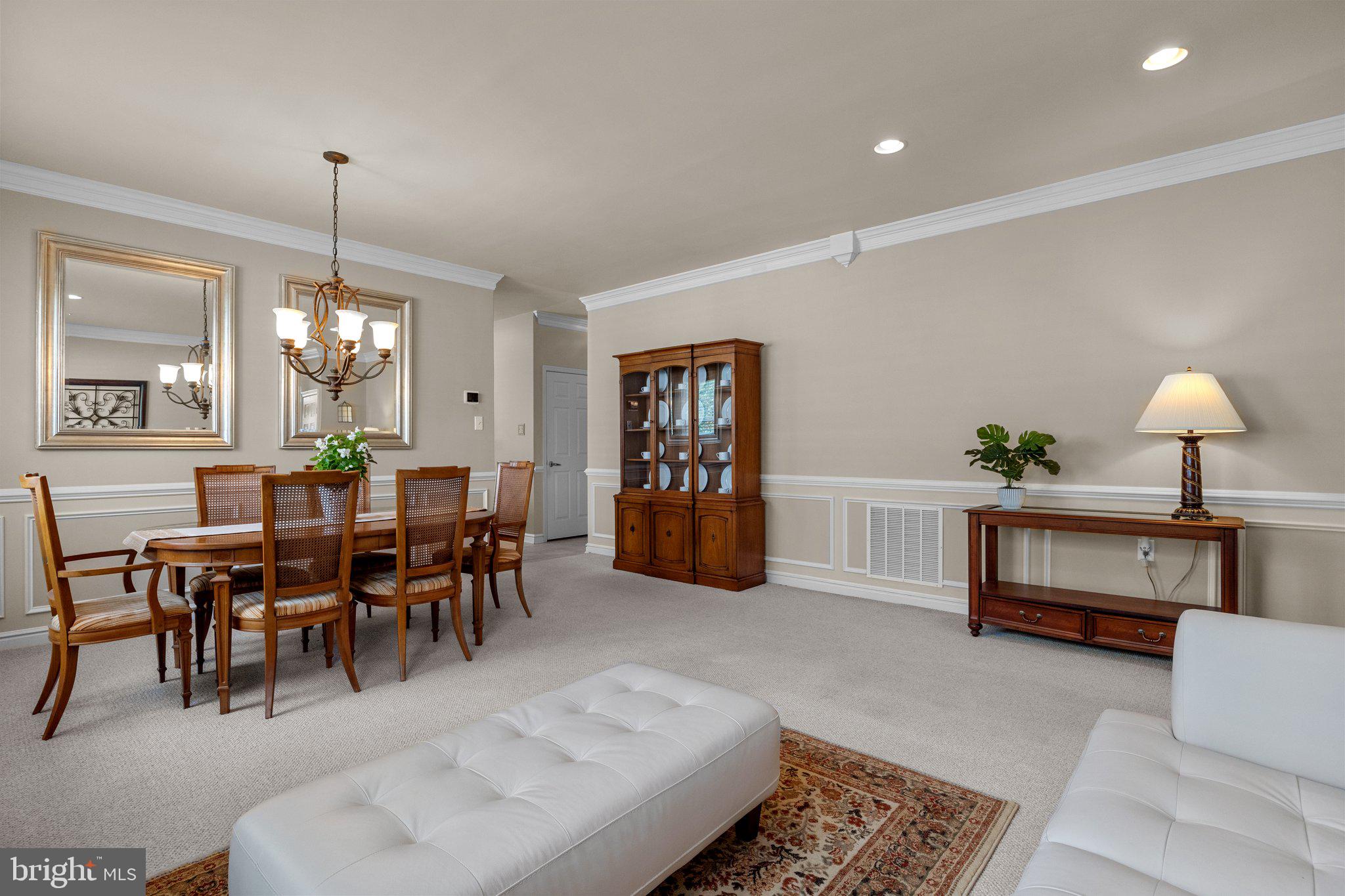 FLOWERS MILL - Residential