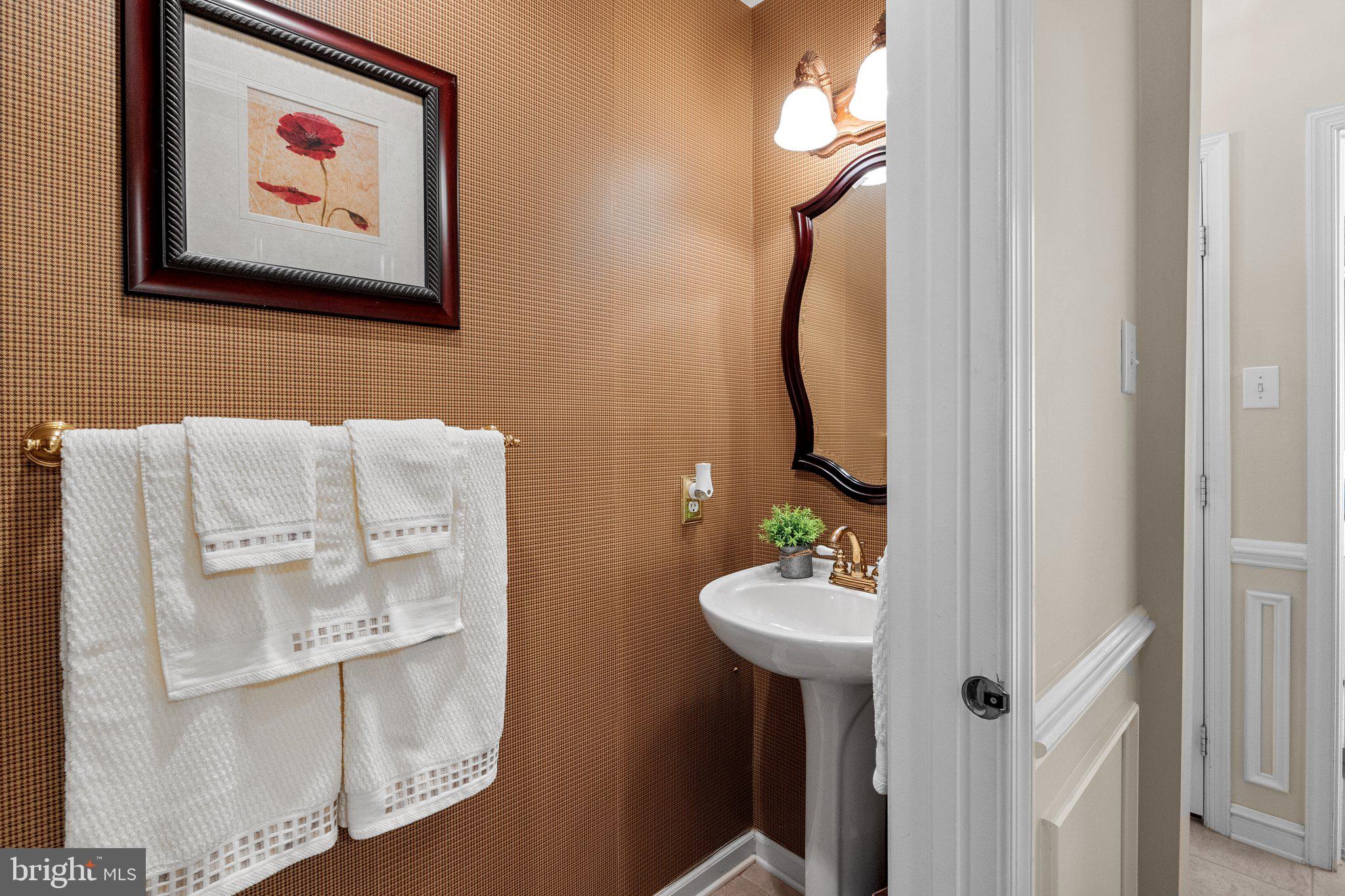 FLOWERS MILL - Residential