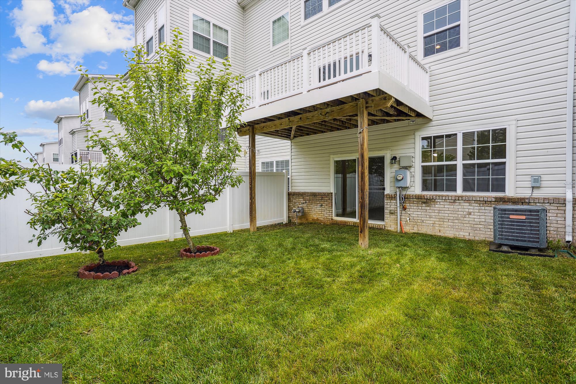 BRAMBLETON LANDBAY 2 - Residential