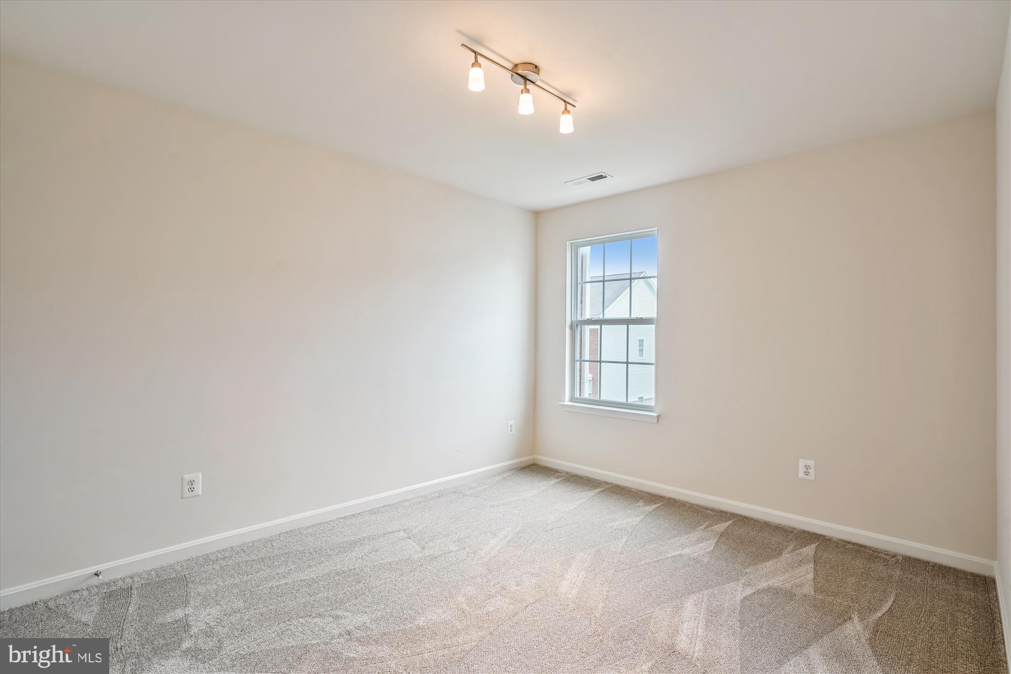 BRAMBLETON LANDBAY 2 - Residential