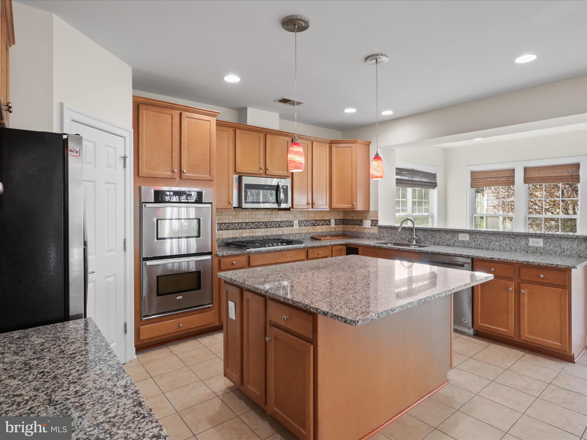 EAST GATE - Residential Lease