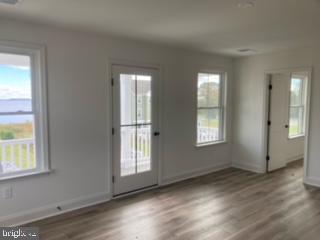 ROMANCOKE ON THE BAY - Residential