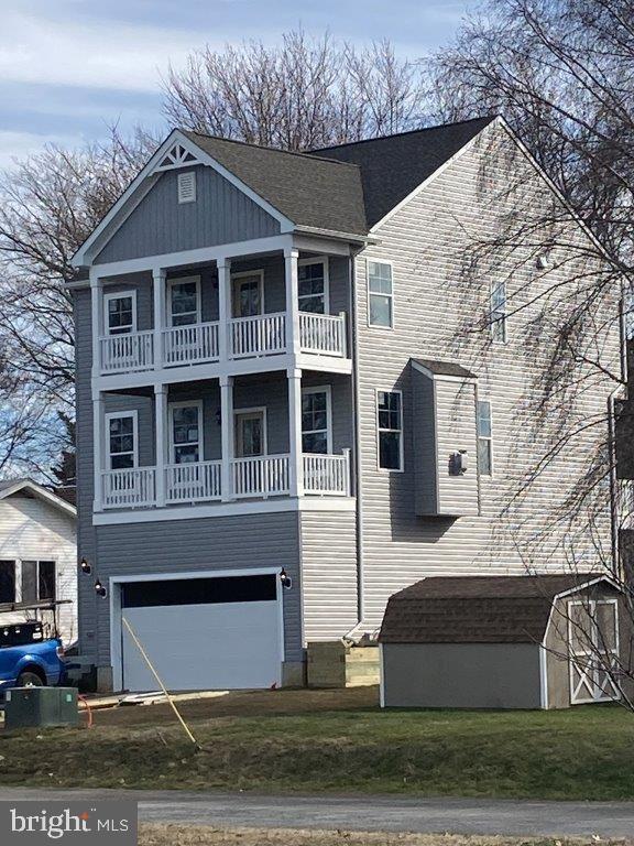 ROMANCOKE ON THE BAY - Residential