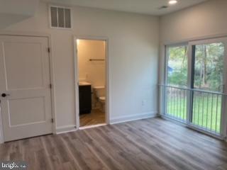 ROMANCOKE ON THE BAY - Residential