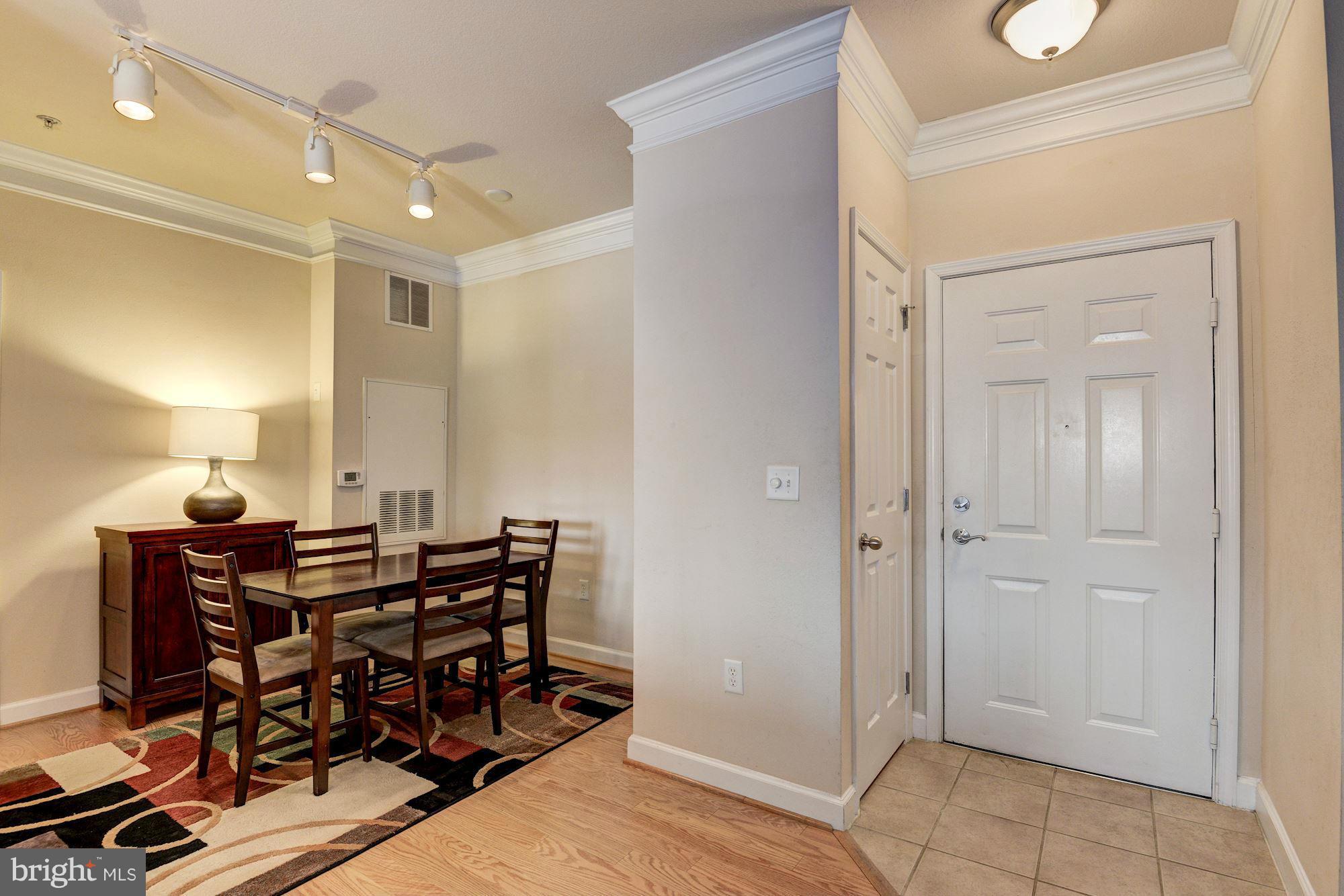 FITZ AT ROCKVILLE TOWN C - Residential