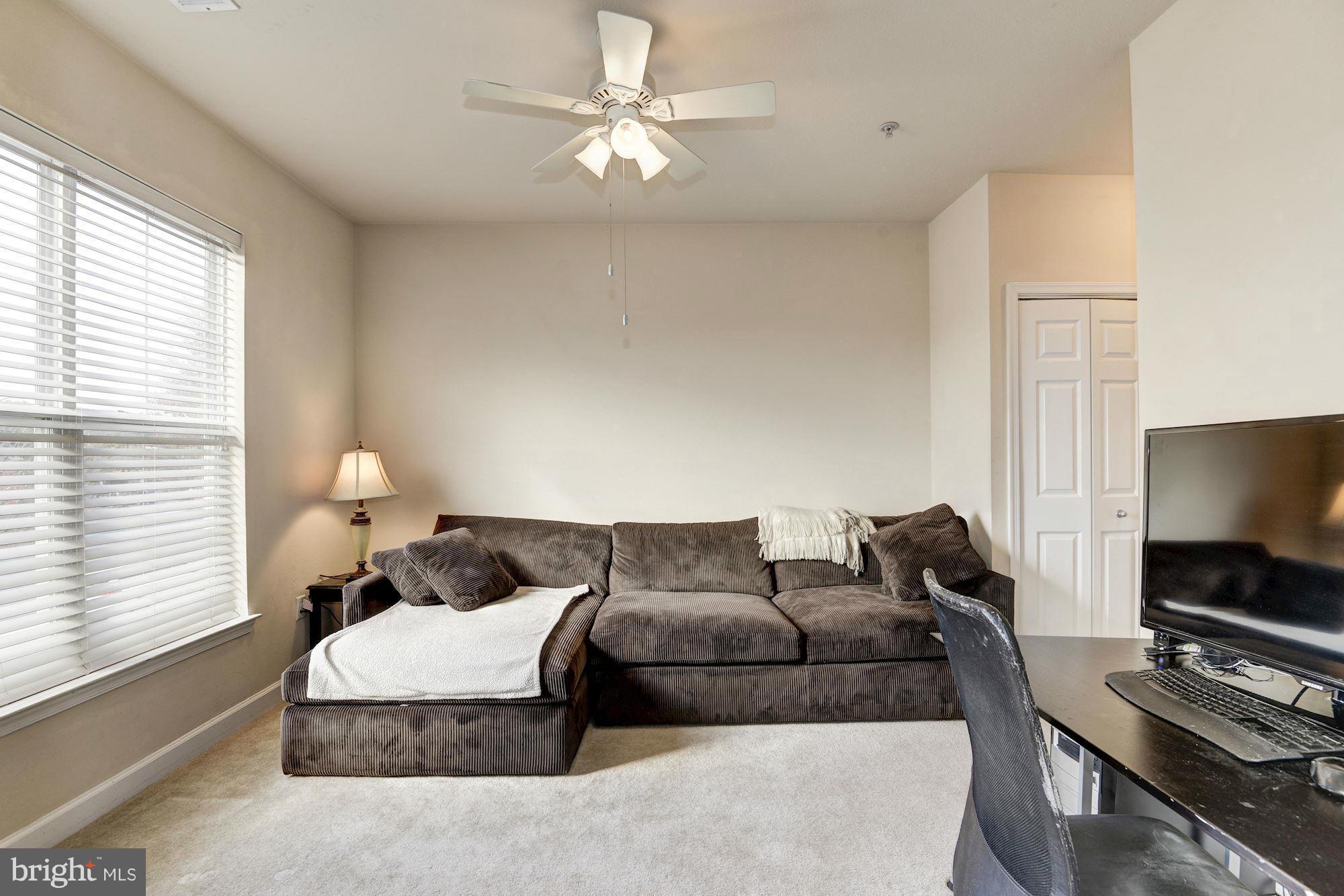 FITZ AT ROCKVILLE TOWN C - Residential