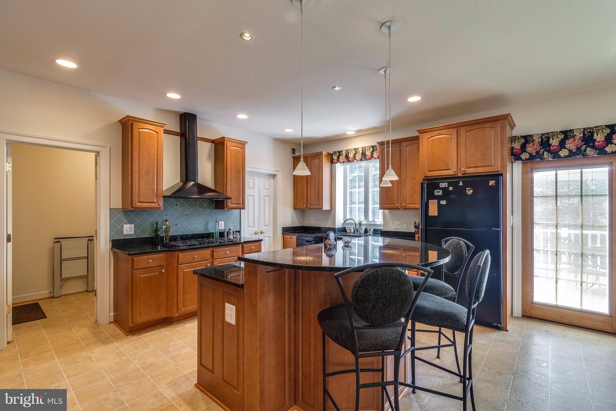 NORTH BETHESDA - Residential