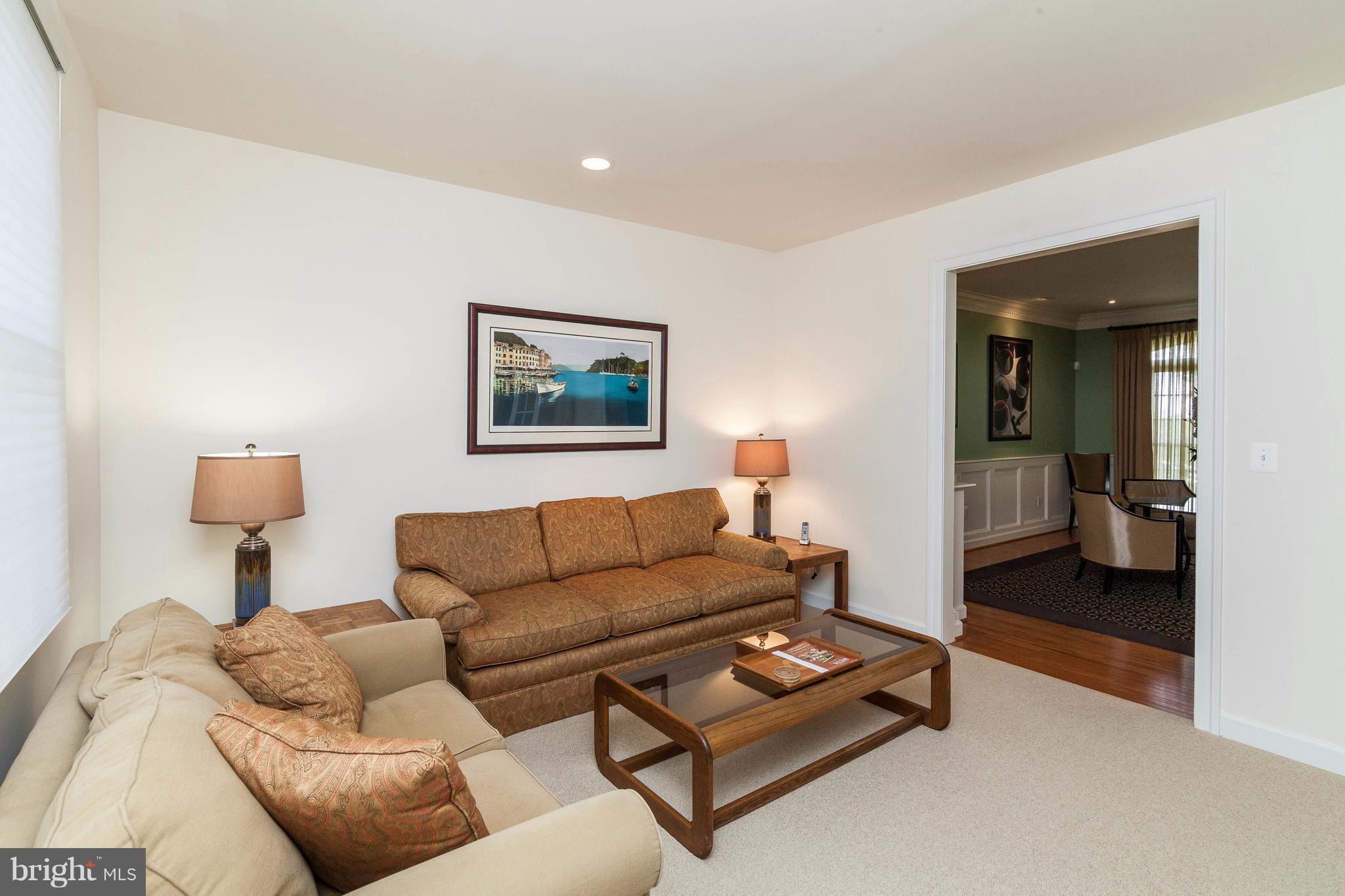 NORTH BETHESDA - Residential