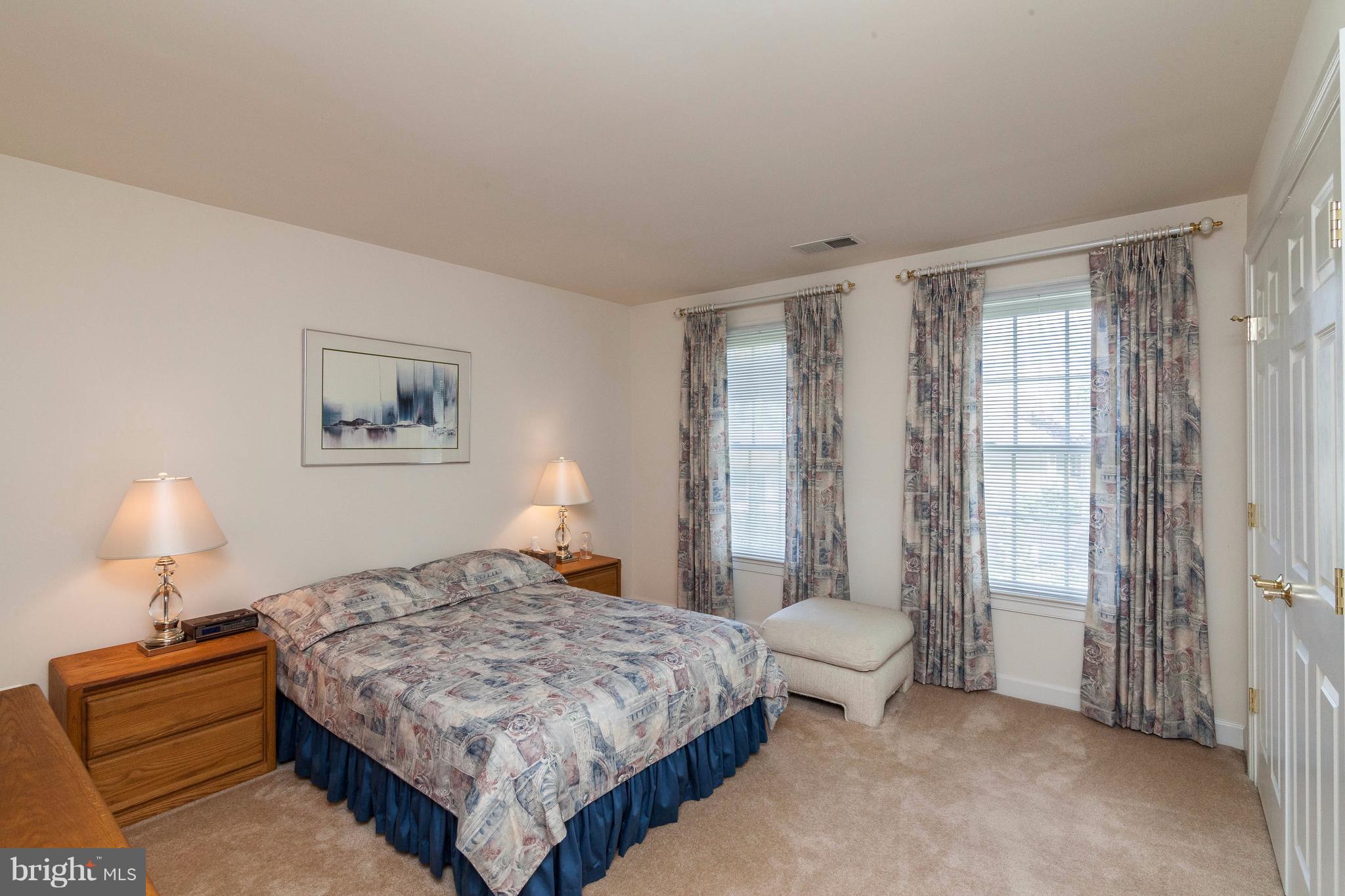 NORTH BETHESDA - Residential