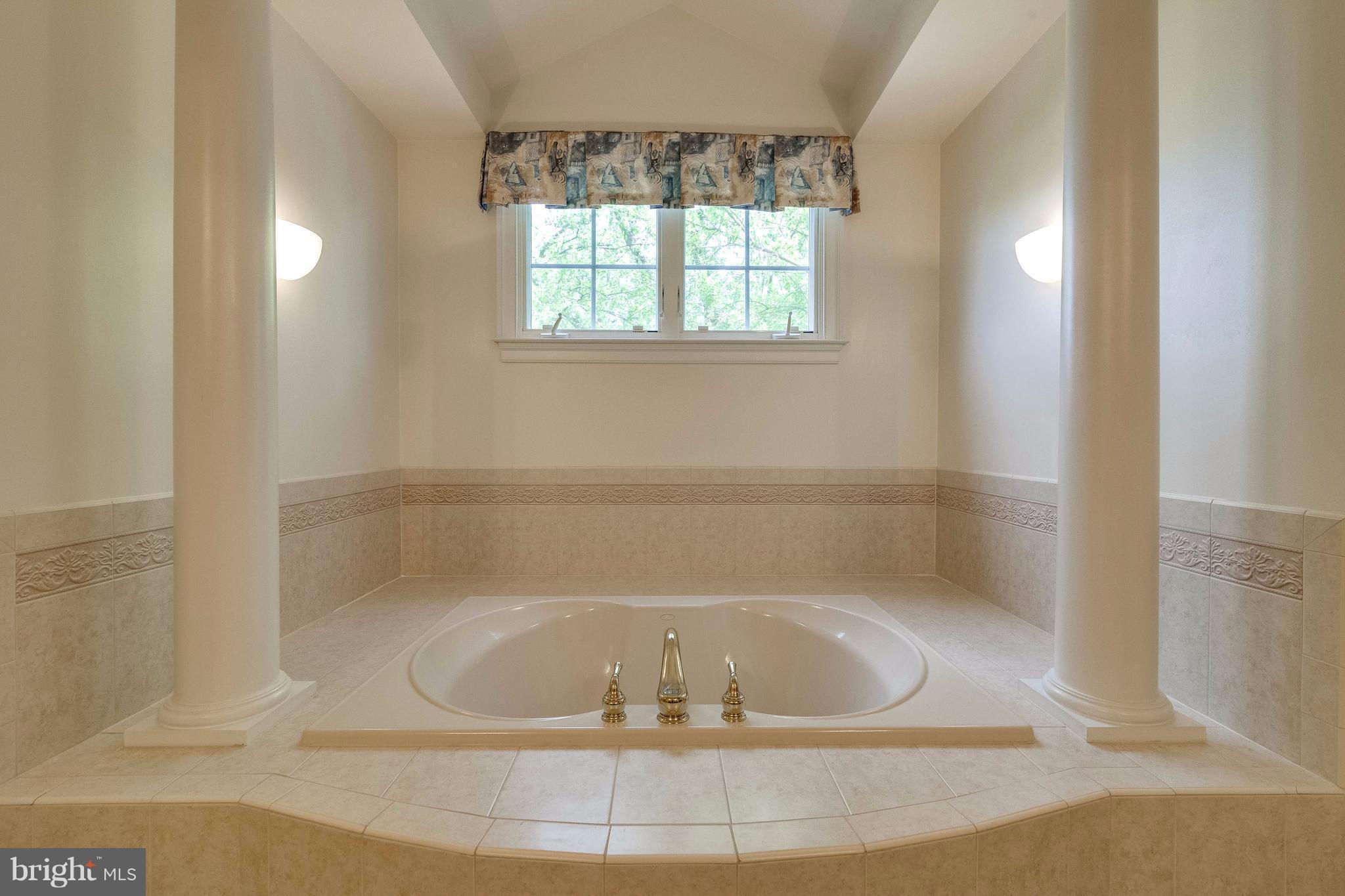 NORTH BETHESDA - Residential