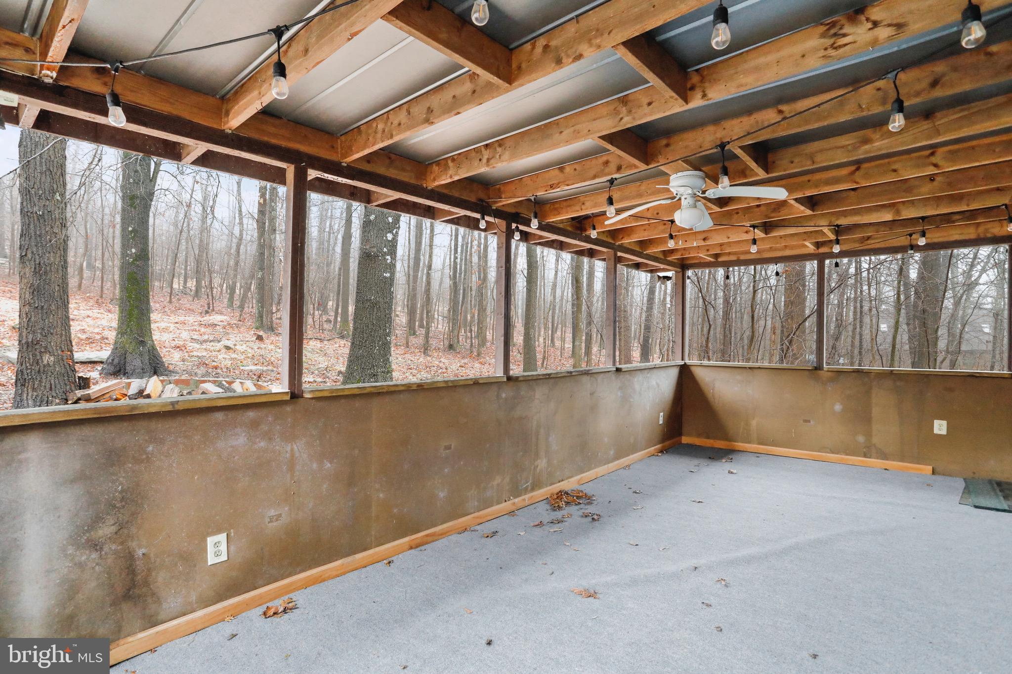 SHANNONDALE - Residential