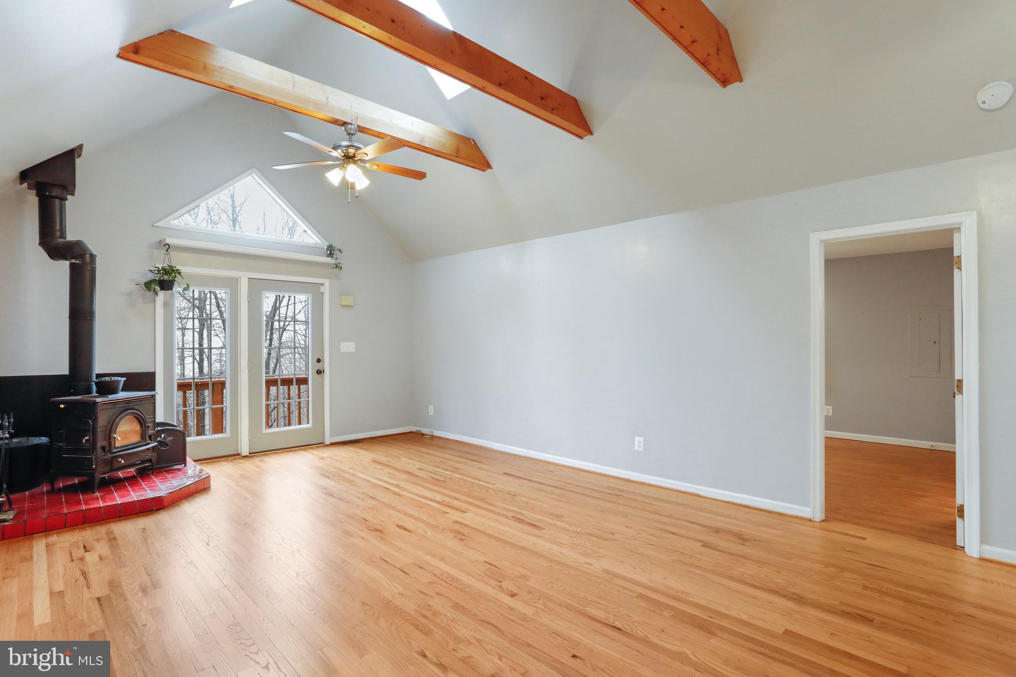 SHANNONDALE - Residential