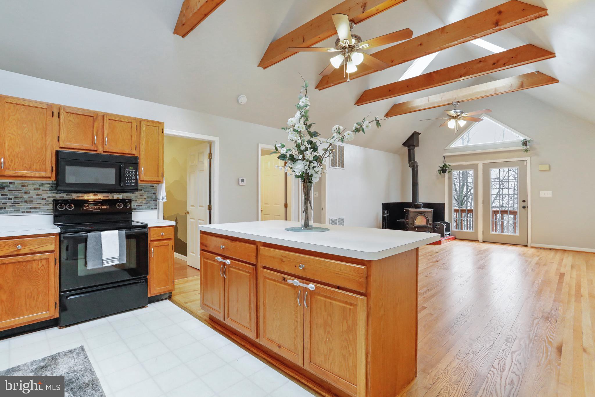 SHANNONDALE - Residential