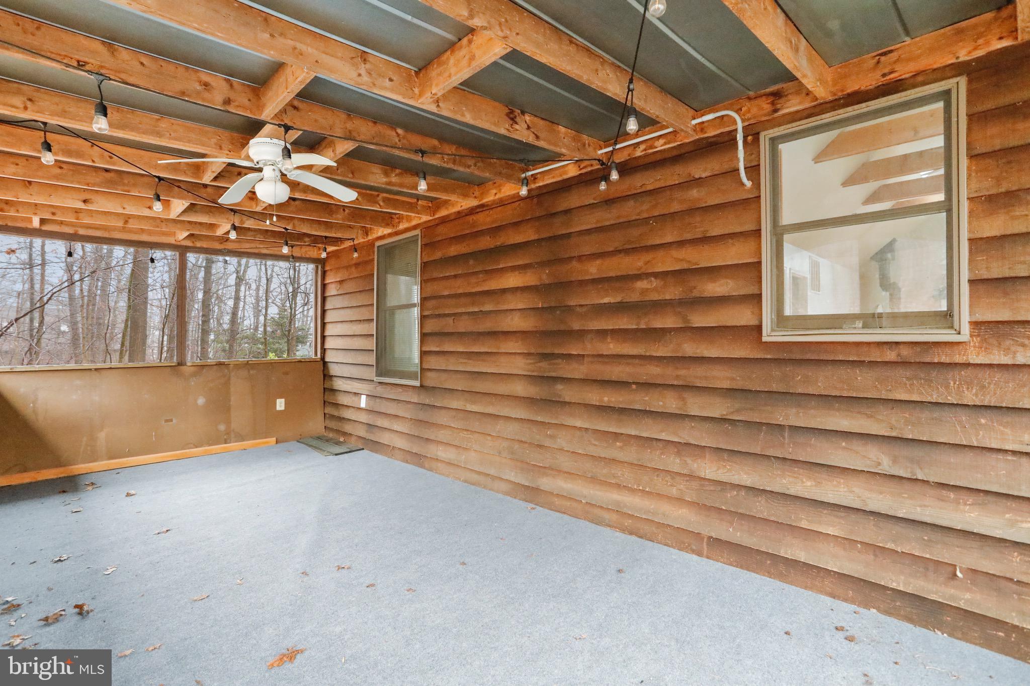 SHANNONDALE - Residential