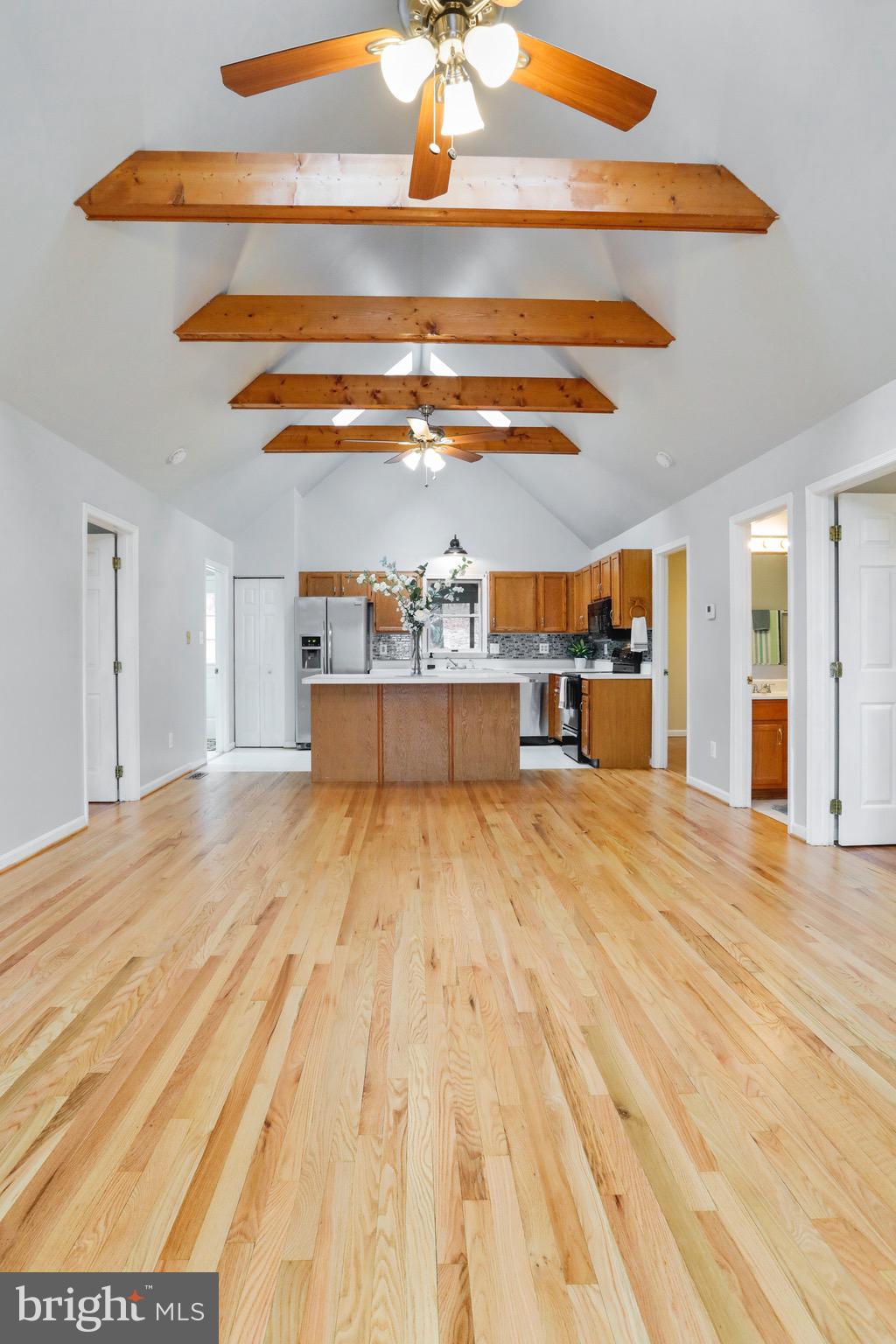 SHANNONDALE - Residential