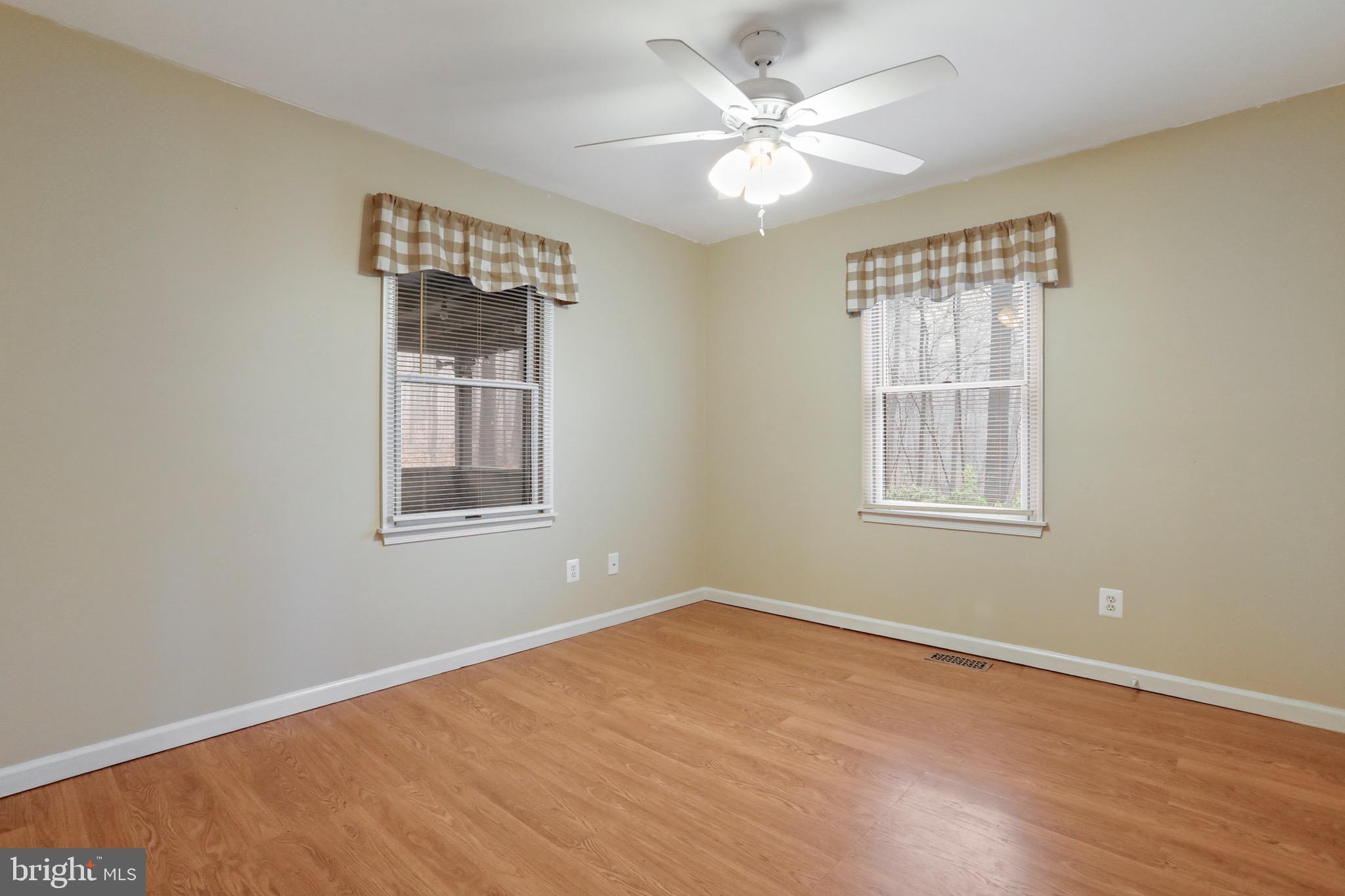 SHANNONDALE - Residential