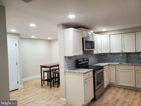 9763 Hellingly Place Unit 9, Gaithersburg, MD MLS: MDMC2166834