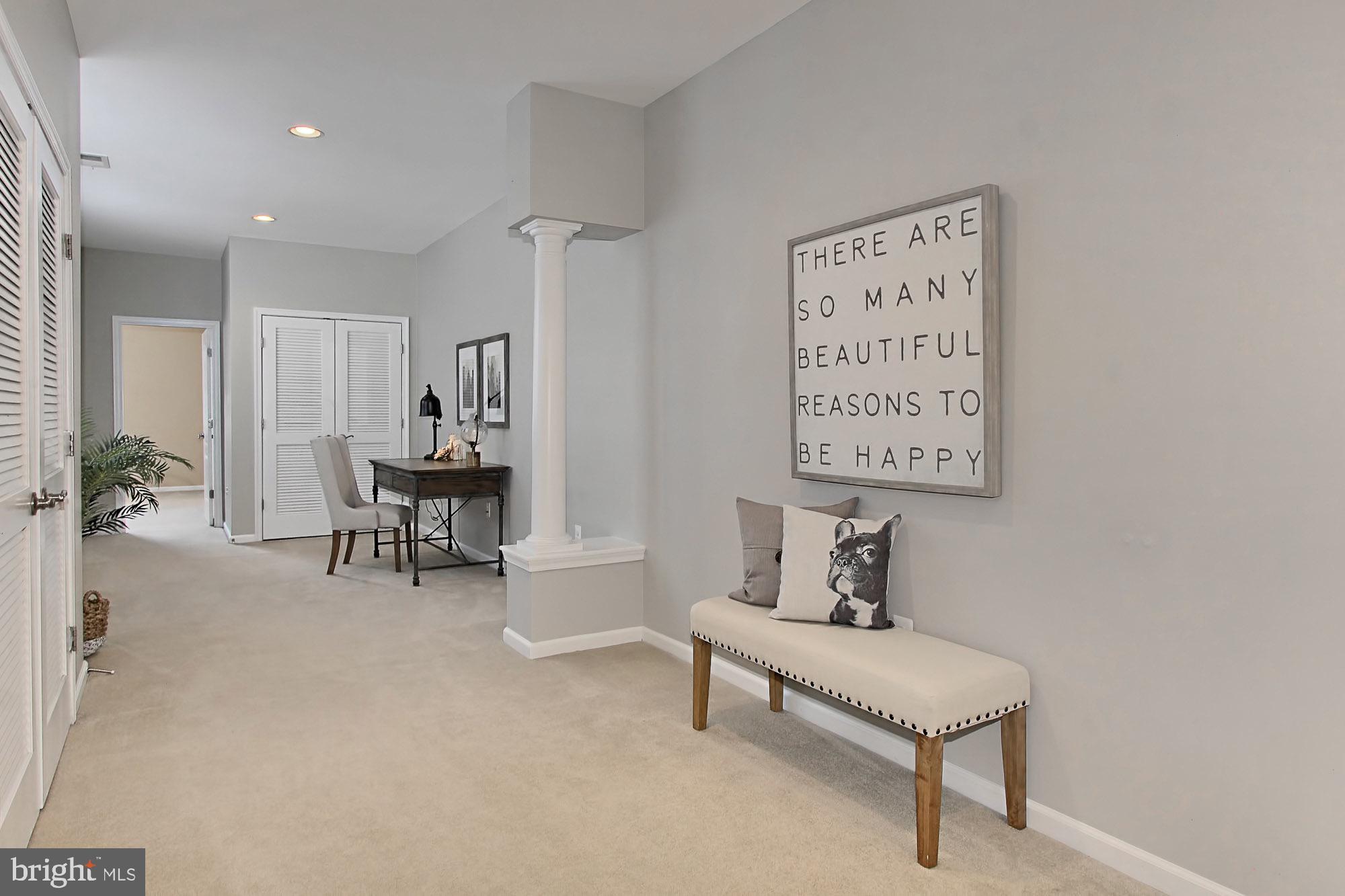 LANSDOWNE TOWN CENTER - Residential