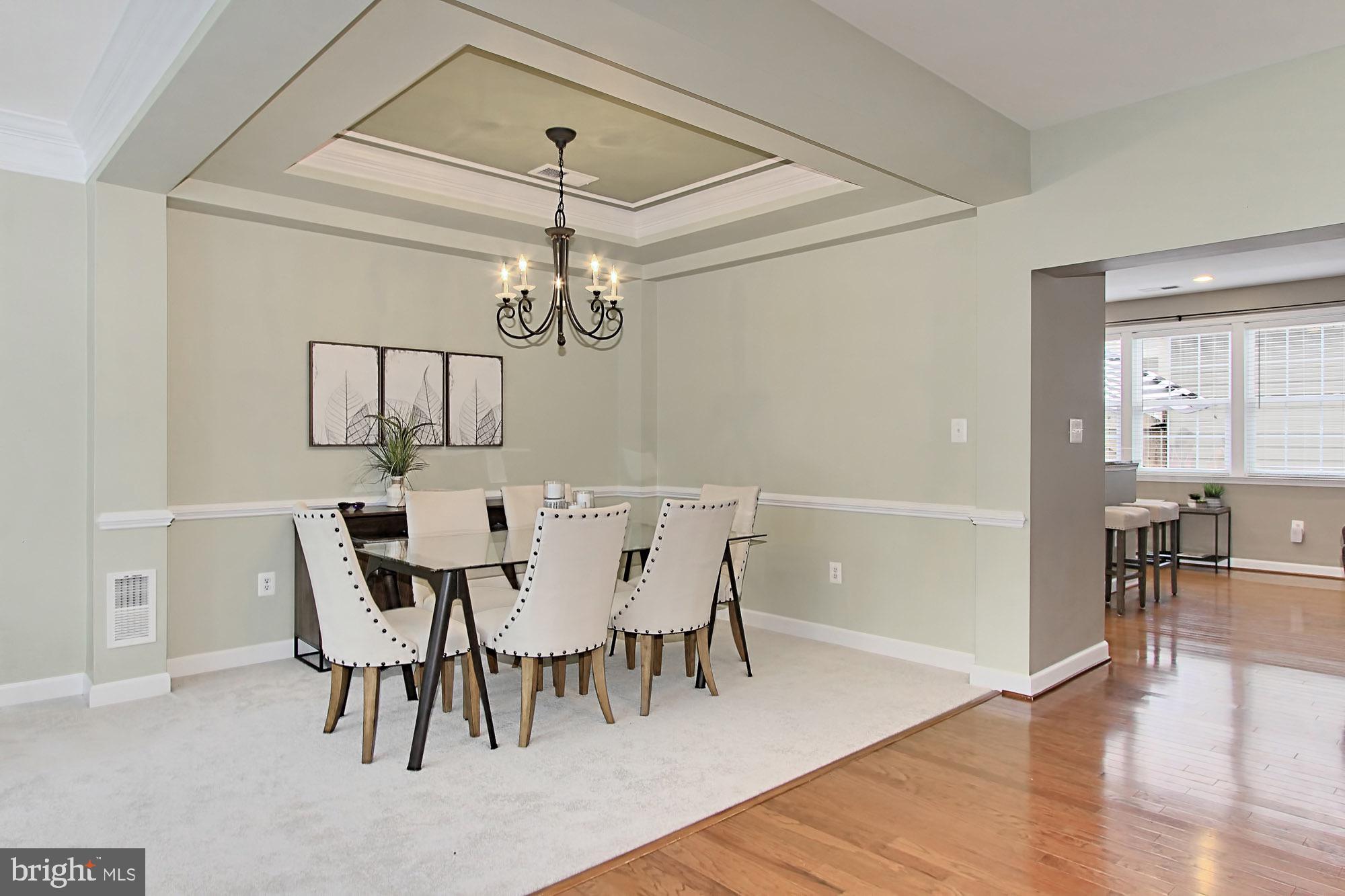 LANSDOWNE TOWN CENTER - Residential