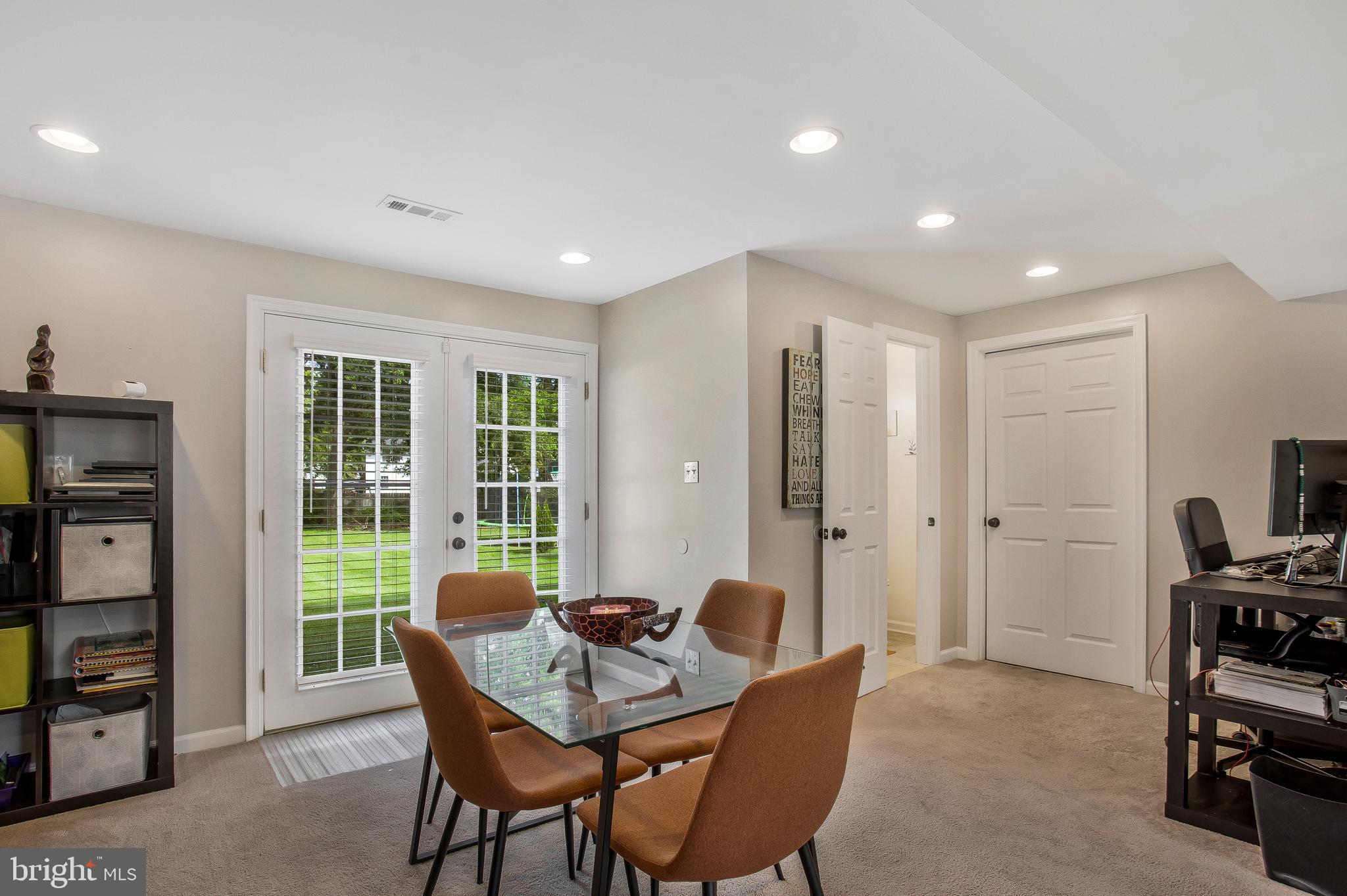 CARRINGTON - Residential