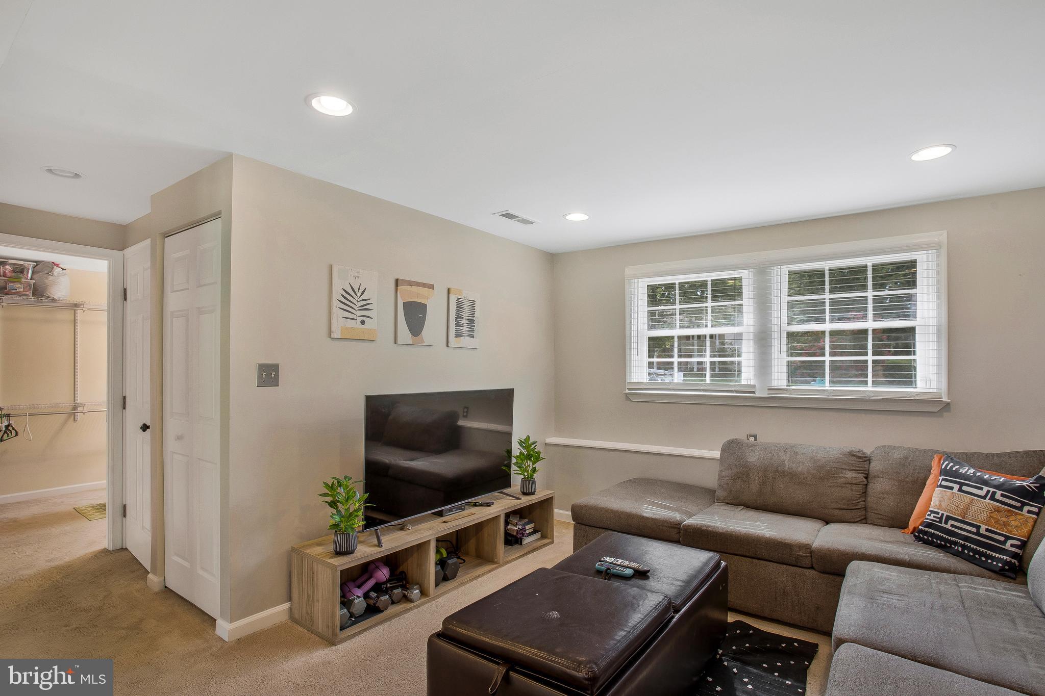 CARRINGTON - Residential