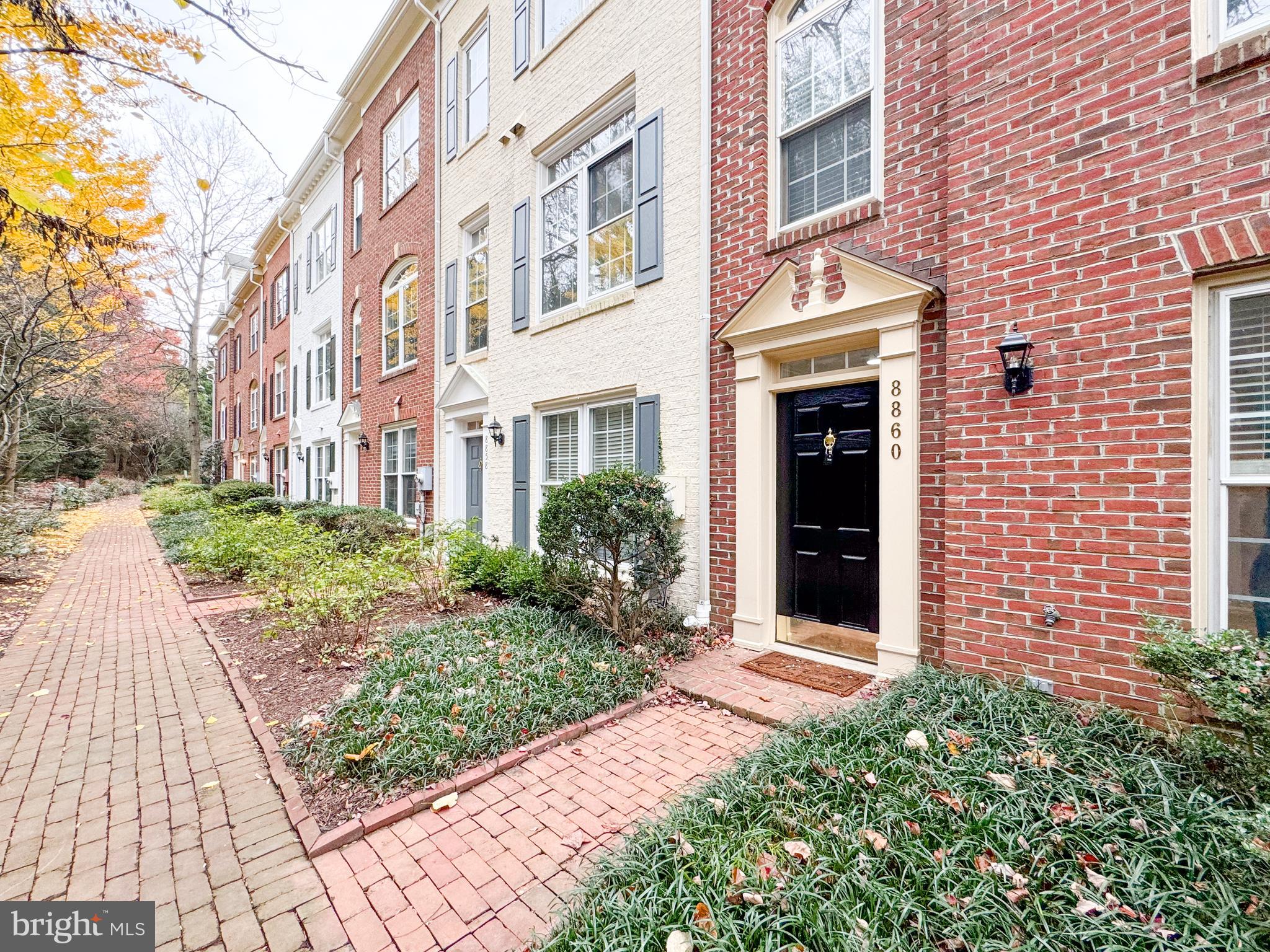 TYSONS VILLAGE - Residential Lease