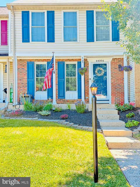Photo of 44084 Ferncliff Terrace, ASHBURN, VA 20147 (MLS # VALO2128822)