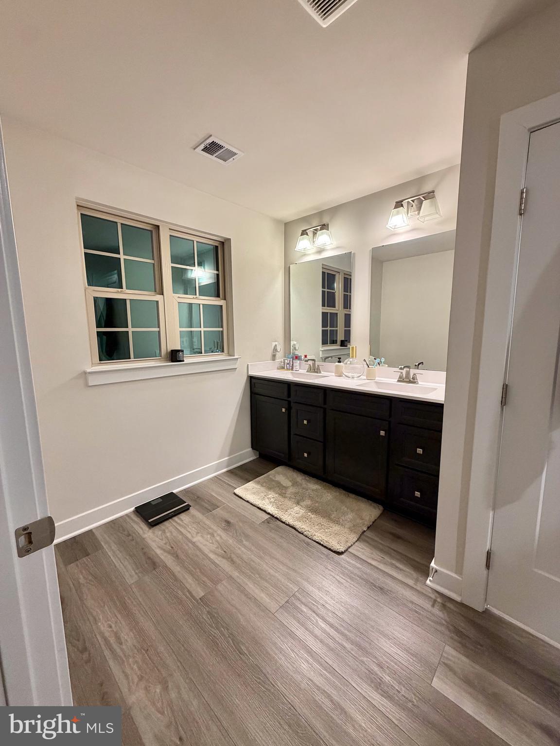 TIMOTHY BRANCH SINGLES - Residential