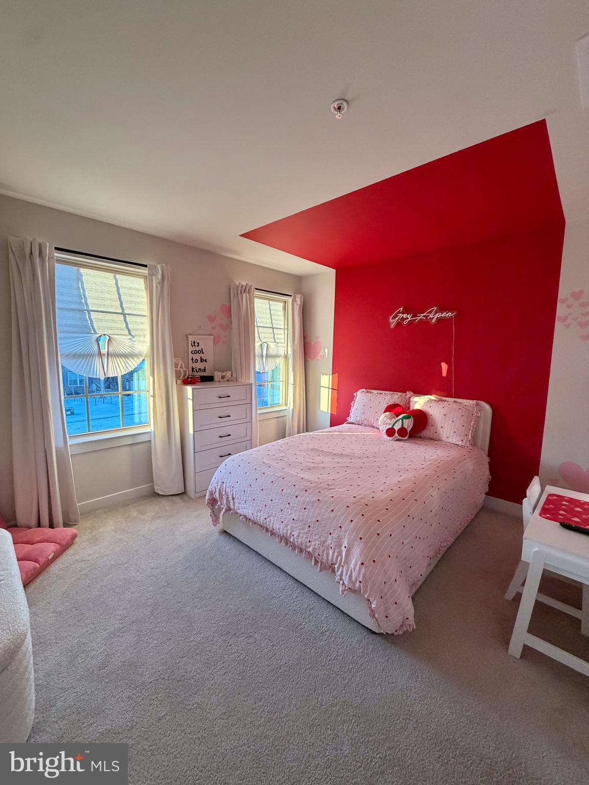 TIMOTHY BRANCH SINGLES - Residential