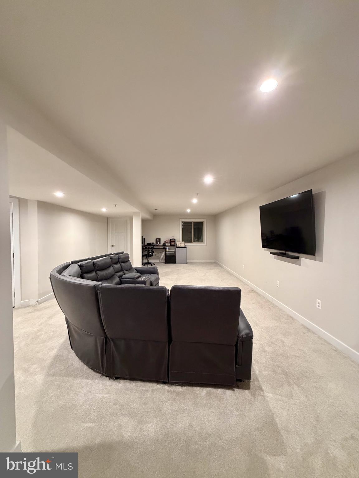 TIMOTHY BRANCH SINGLES - Residential