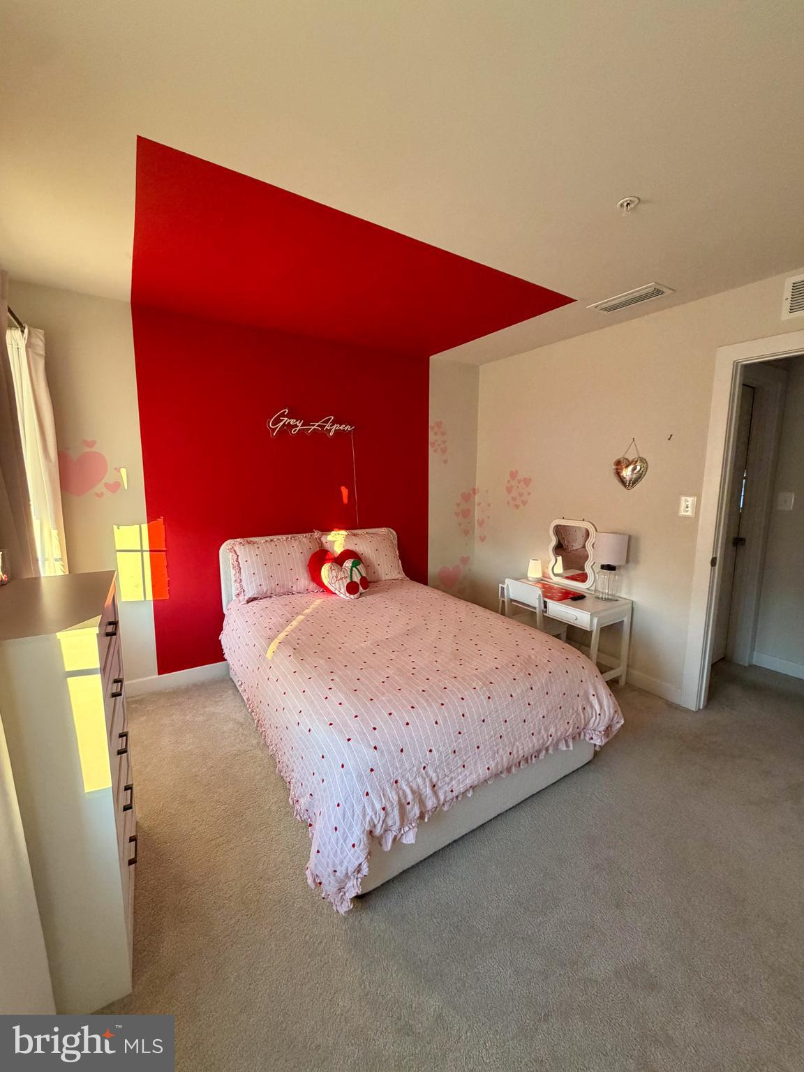 TIMOTHY BRANCH SINGLES - Residential