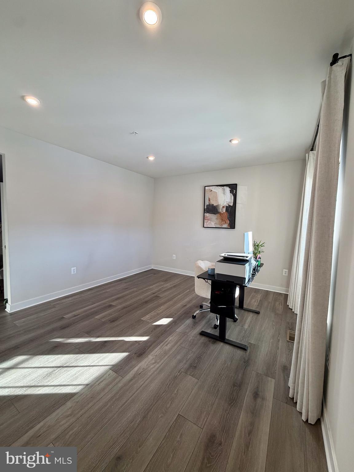 TIMOTHY BRANCH SINGLES - Residential