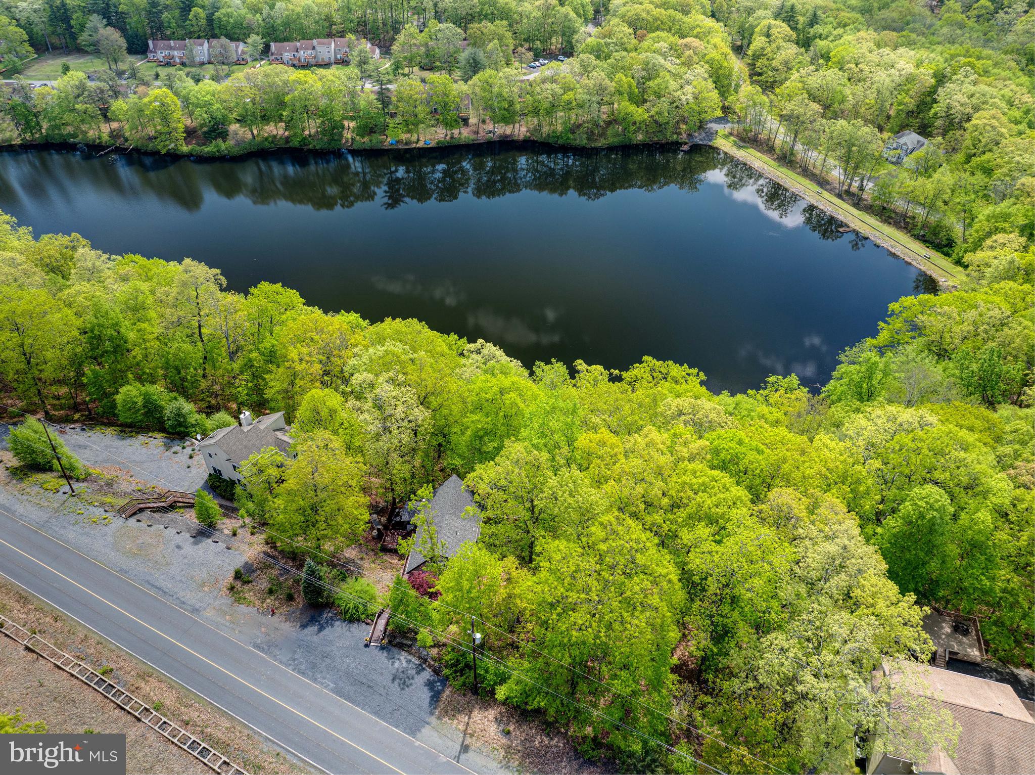2171 LANCASTER DRIVE
