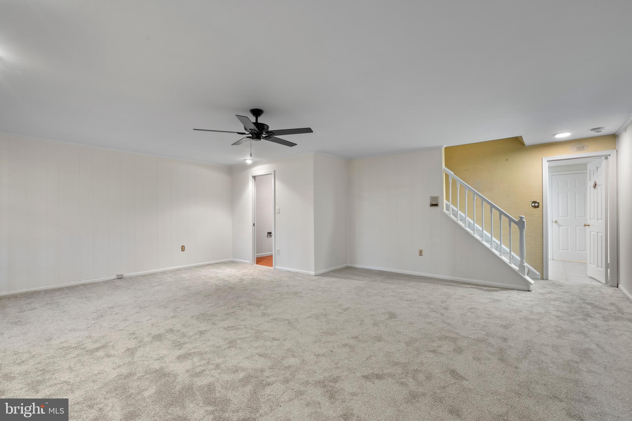 COUNTRY CREEK - Residential