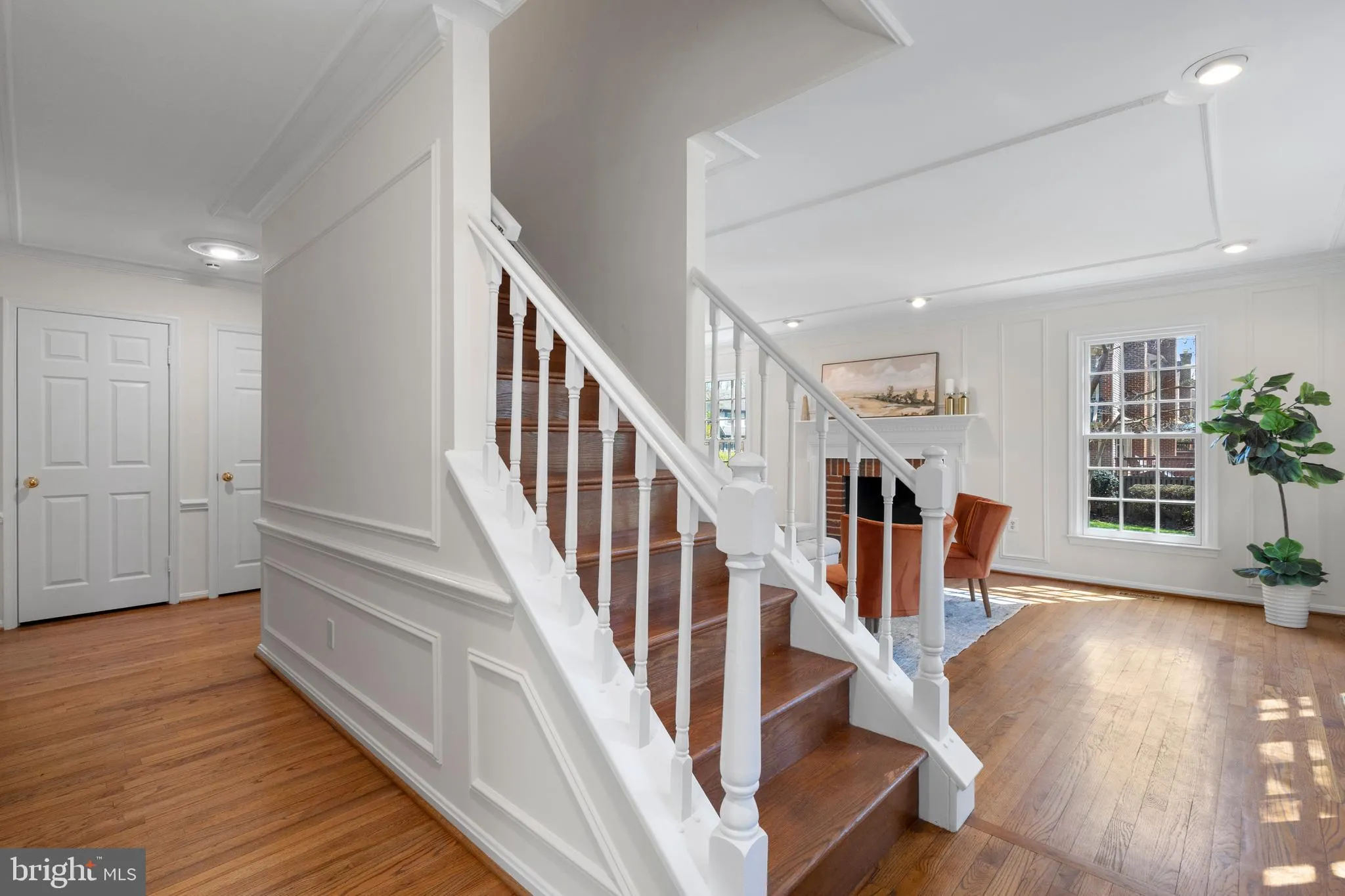 Vienna, Virginia 22181, United States, 3 Bedrooms Bedrooms, ,4 BathroomsBathrooms,Residential,Pending,100198