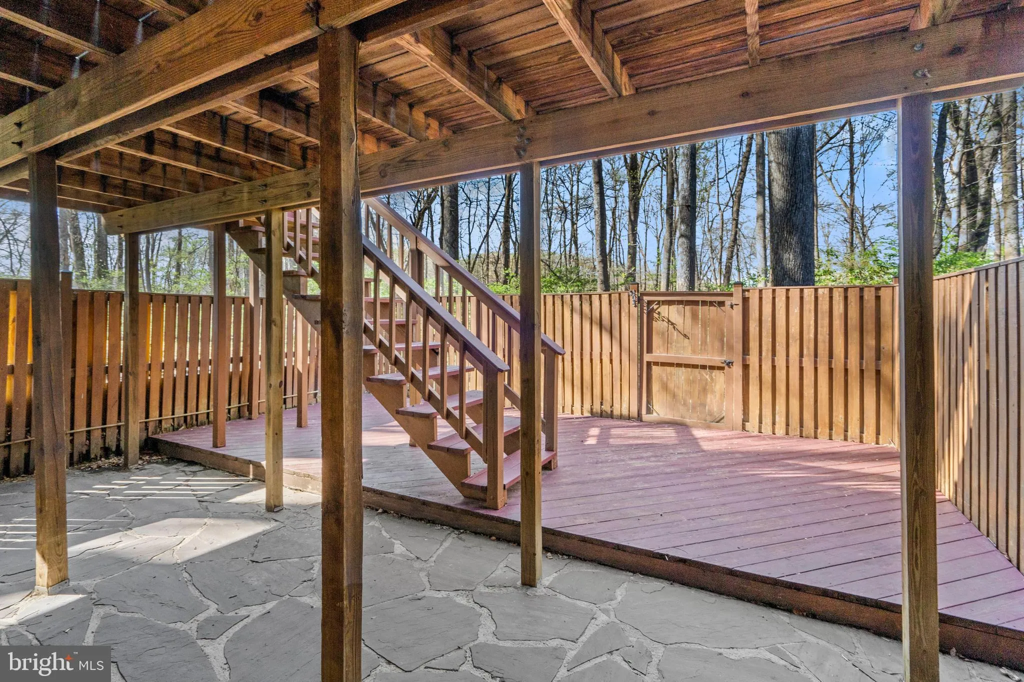 Vienna, Virginia 22181, United States, 3 Bedrooms Bedrooms, ,4 BathroomsBathrooms,Residential,Pending,100198