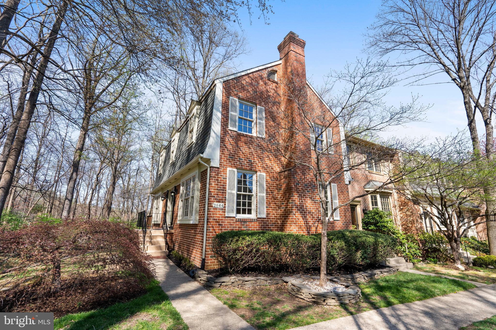 COUNTRY CREEK - Residential